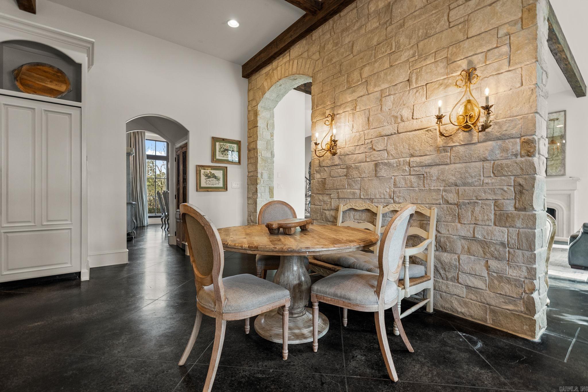 19 Cravache Court Property Photo 15