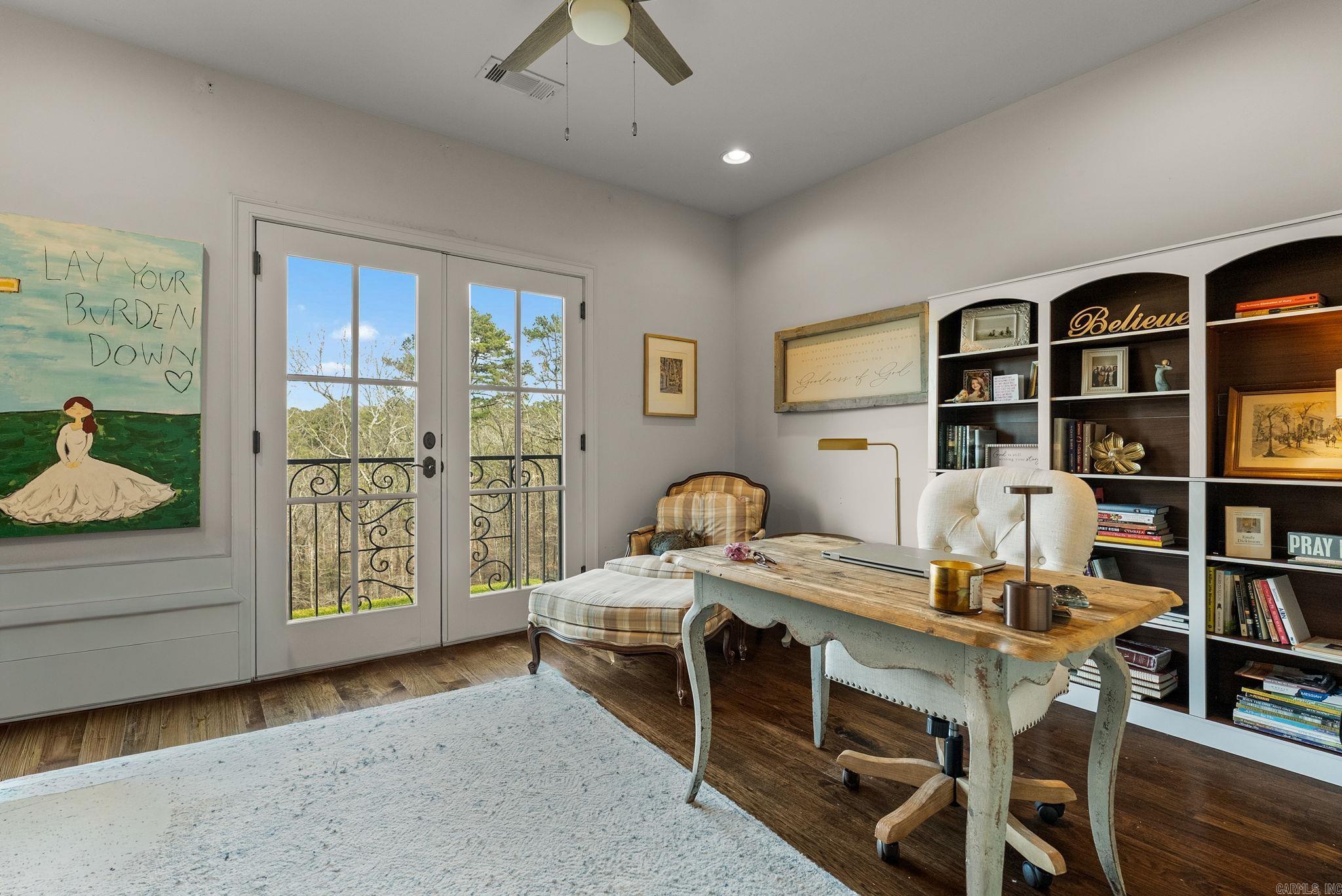 19 Cravache Court Property Photo 31