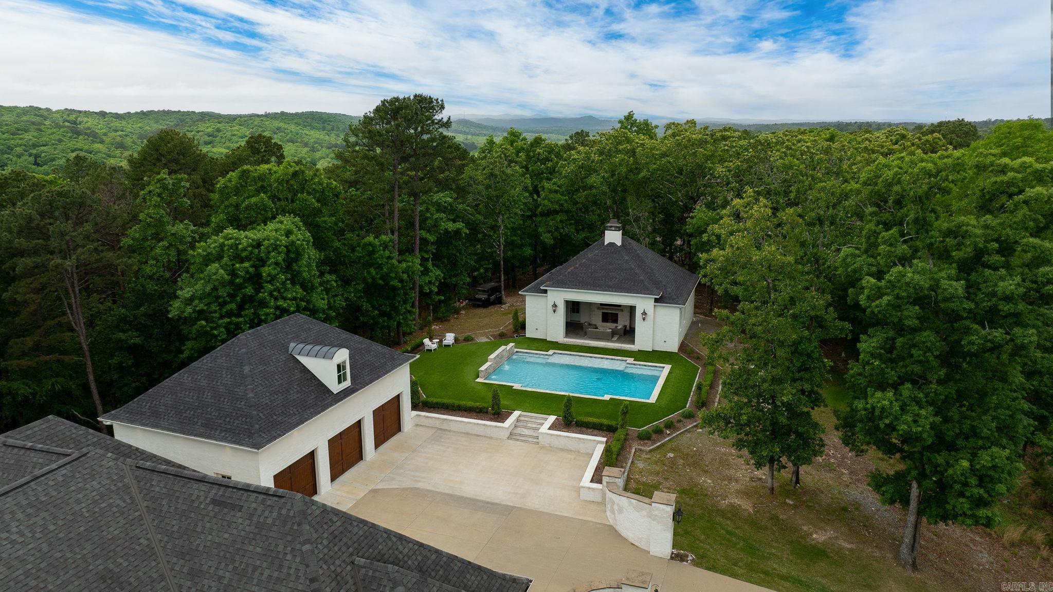19 Cravache Court Property Photo 38