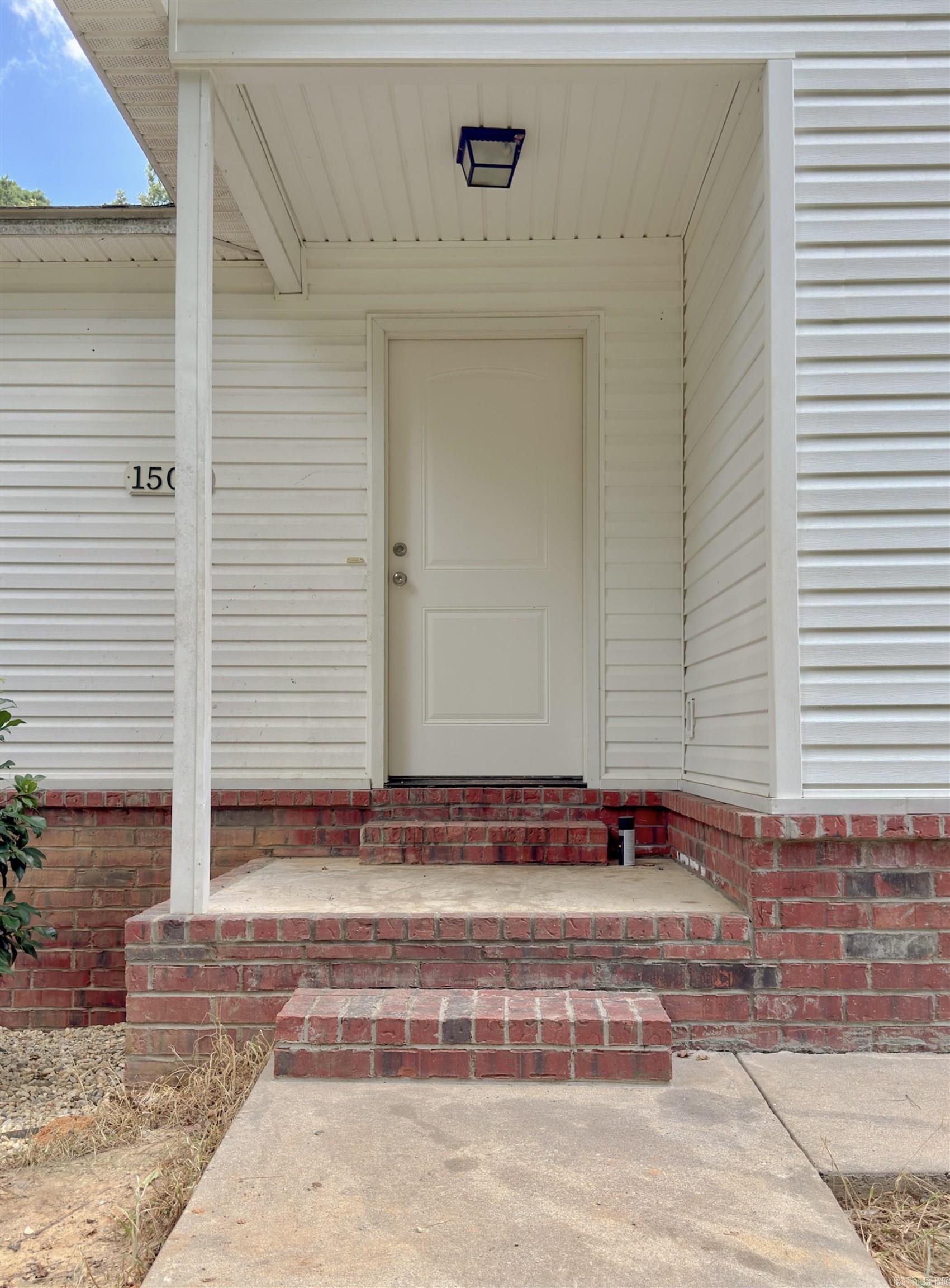 1504 Mccurdy Road Property Photo 3