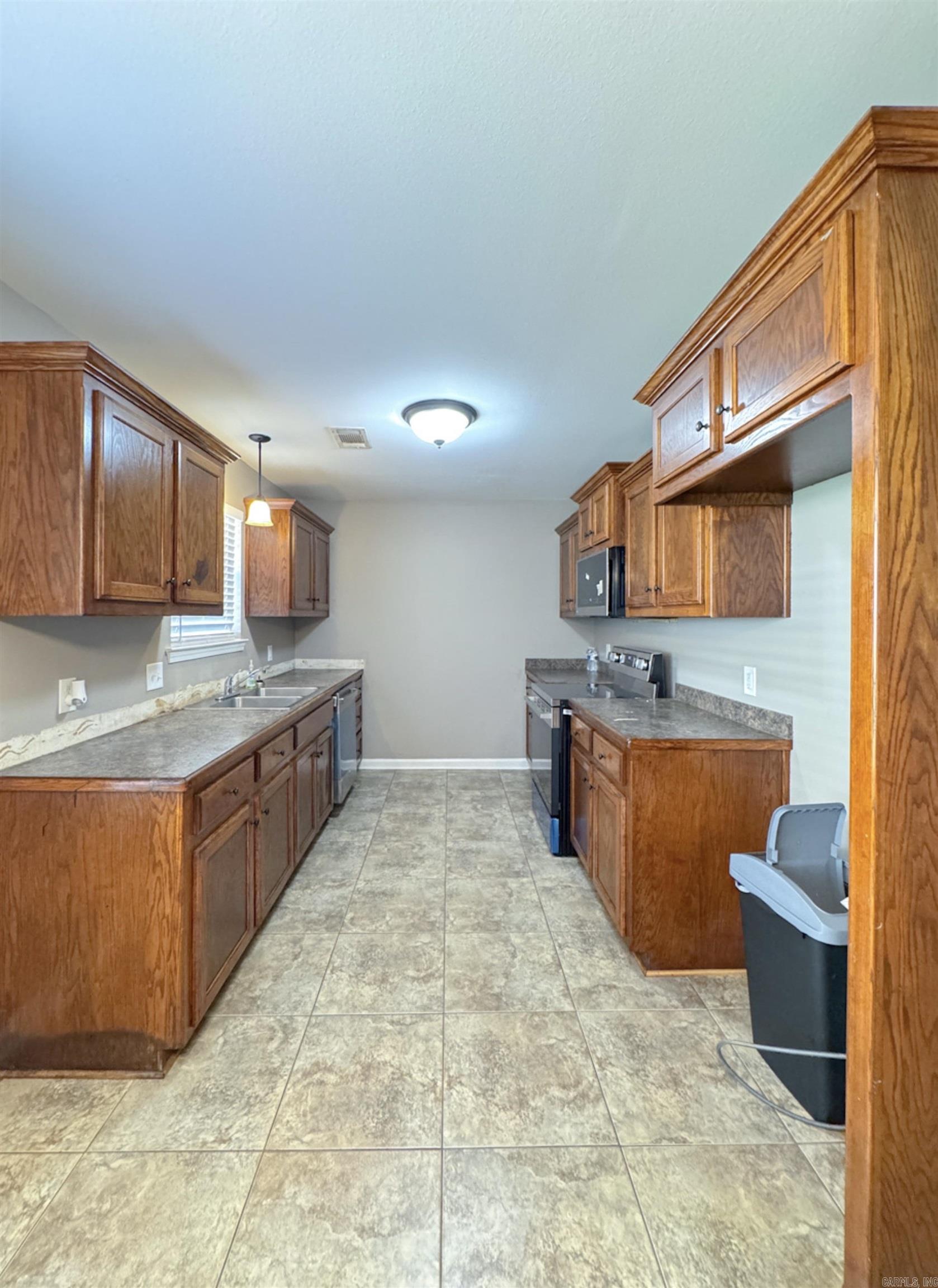 1504 Mccurdy Road Property Photo 8