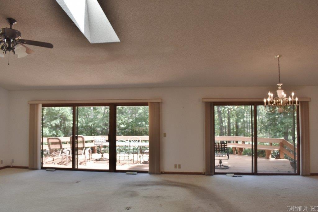 4 Almendra Lane Property Photo 10