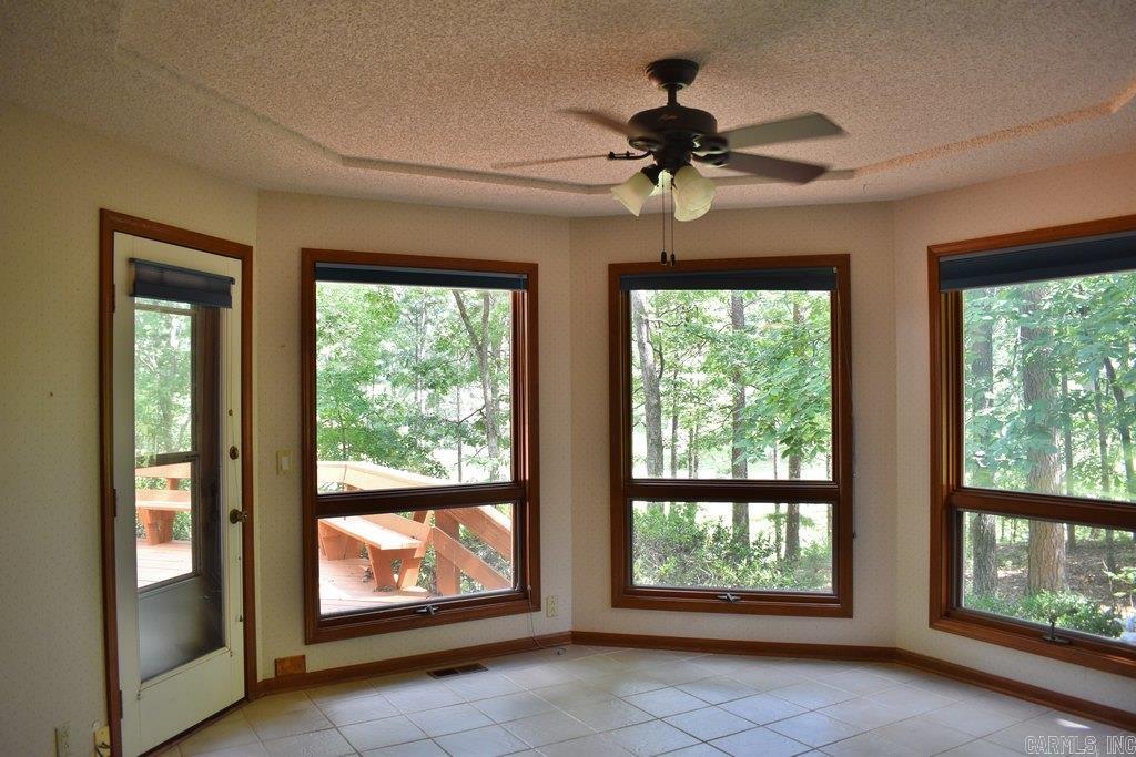 4 Almendra Lane Property Photo 16