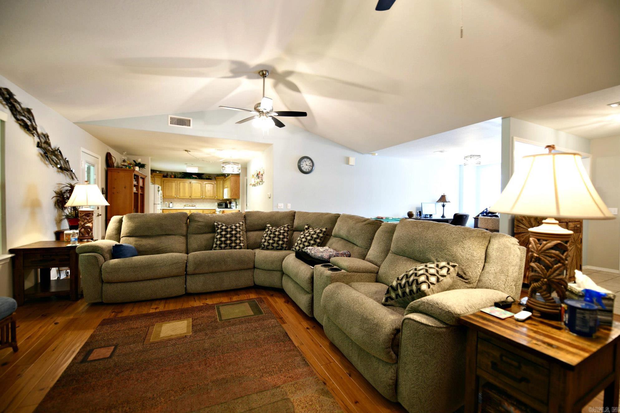 1204 Redbud Drive Property Photo 5