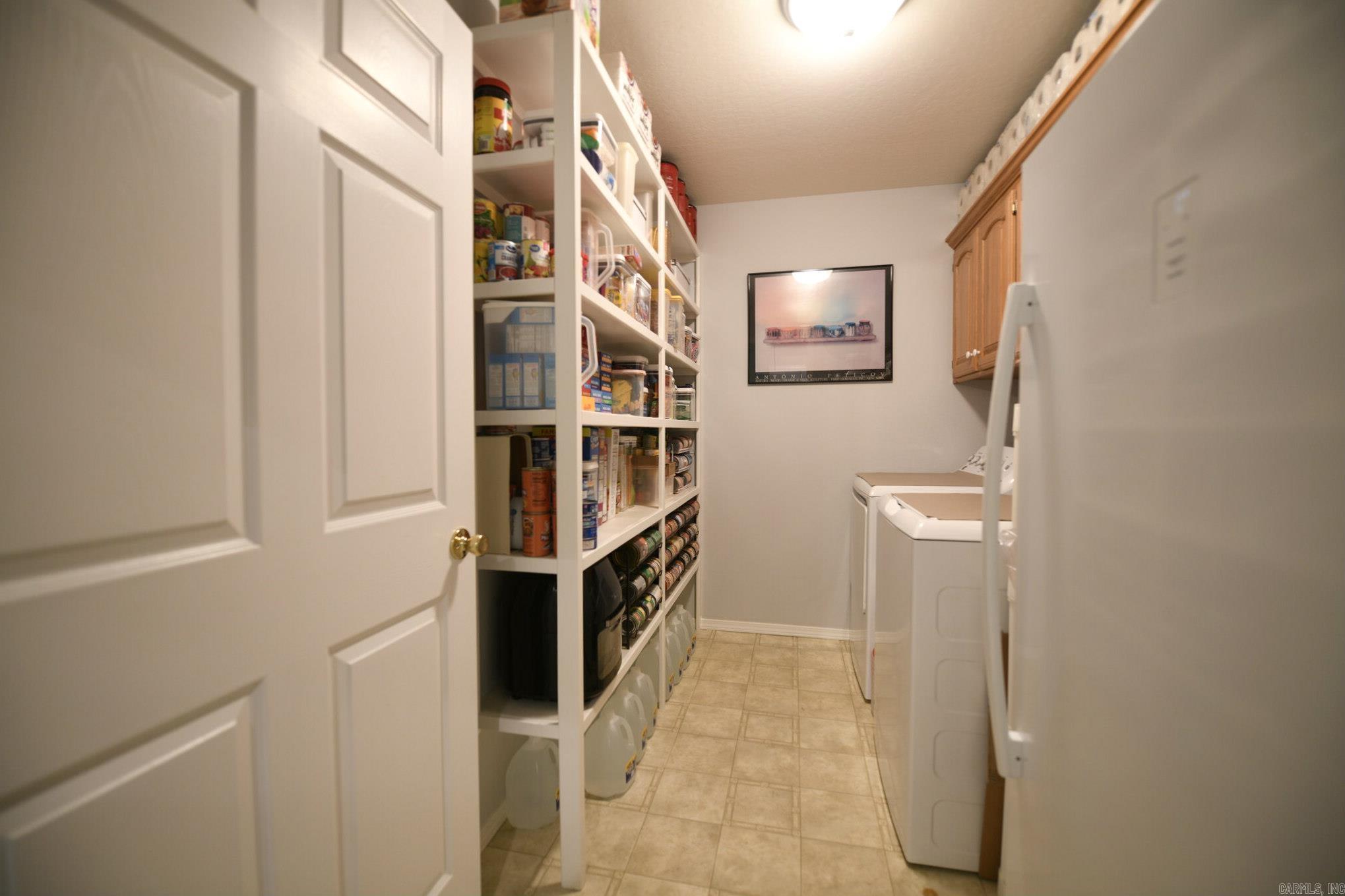 1204 Redbud Drive Property Photo 14