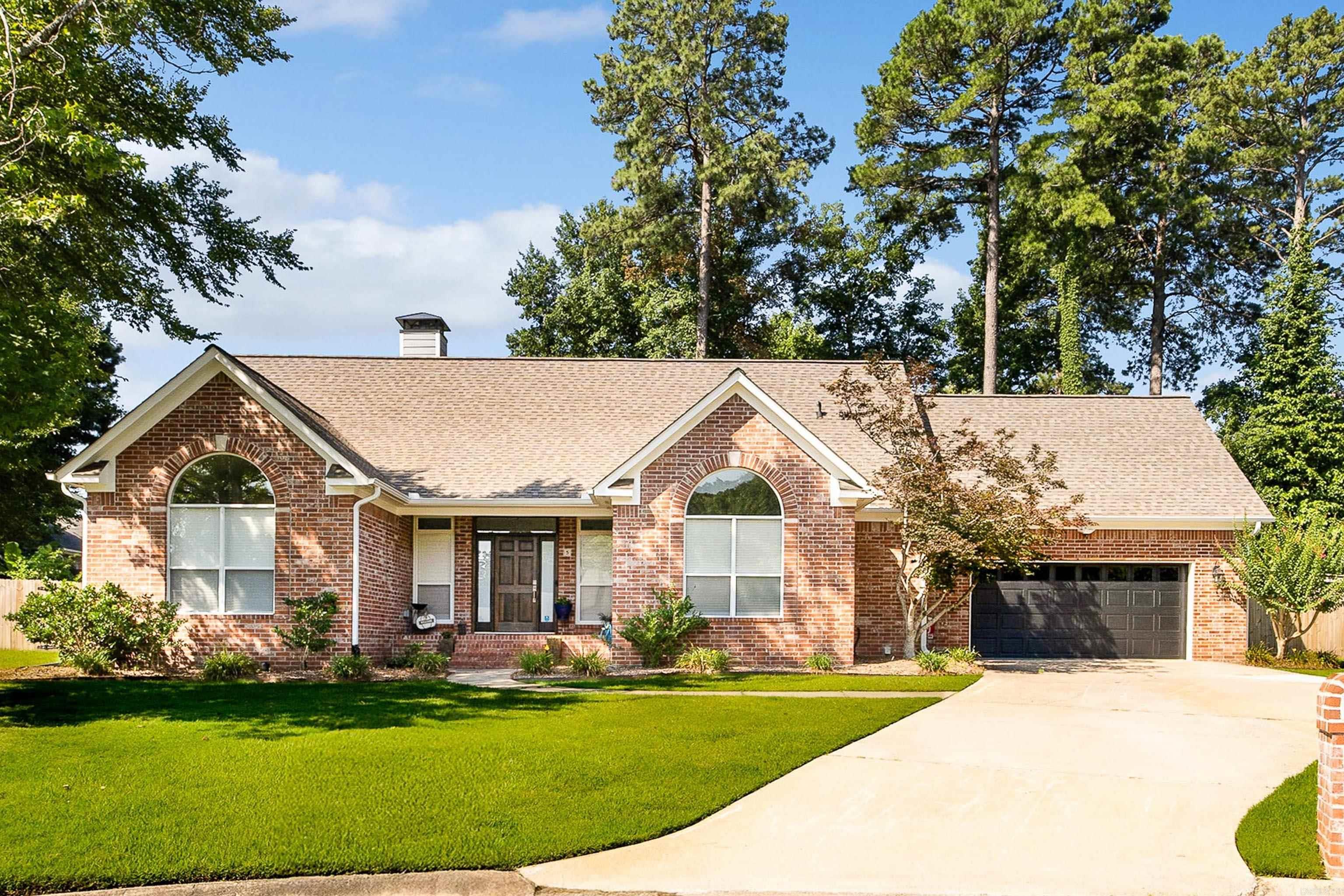 5 Saint Thomas Court Property Photo 1