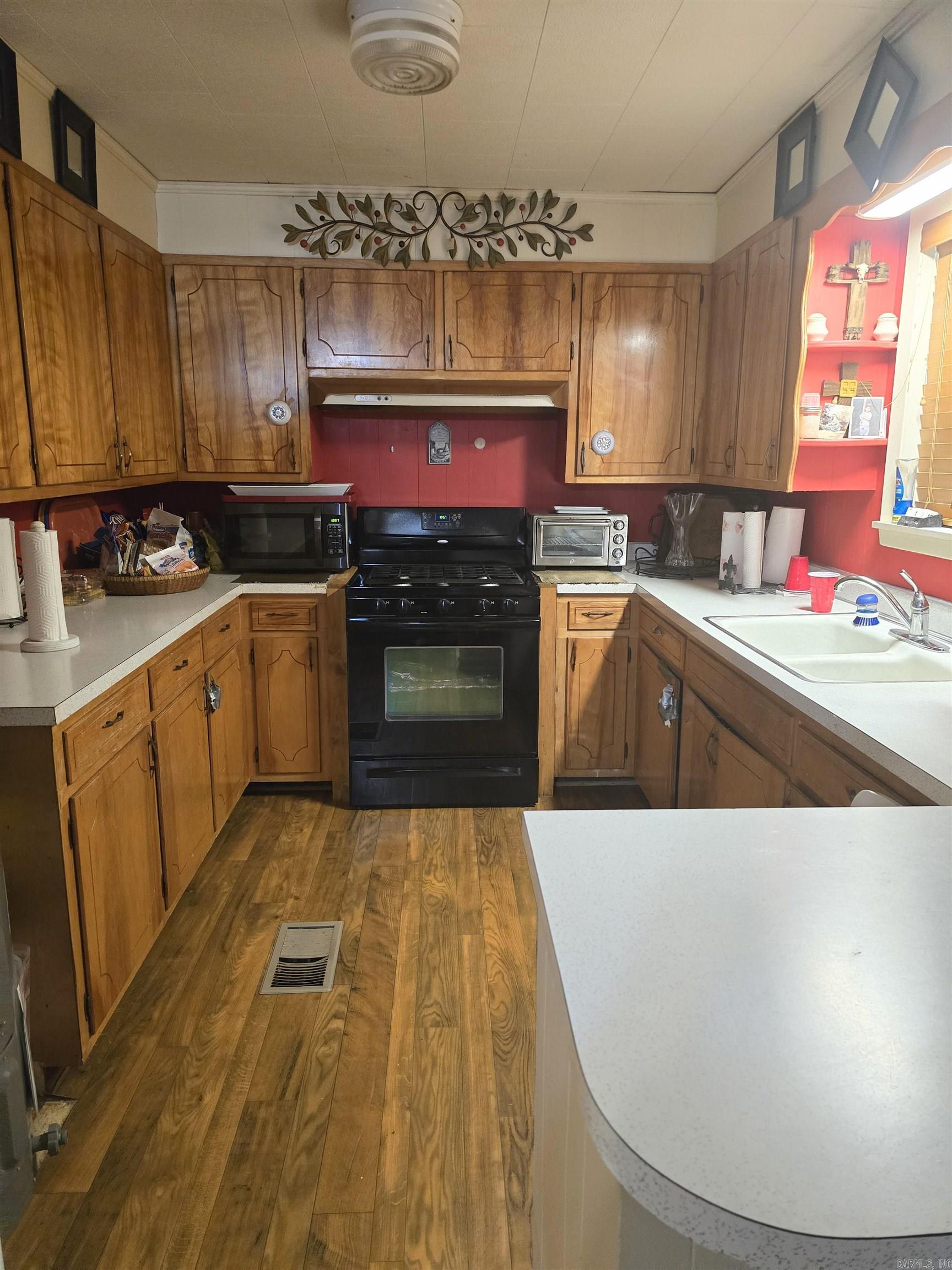 1335 Highway 334 Property Photo 5
