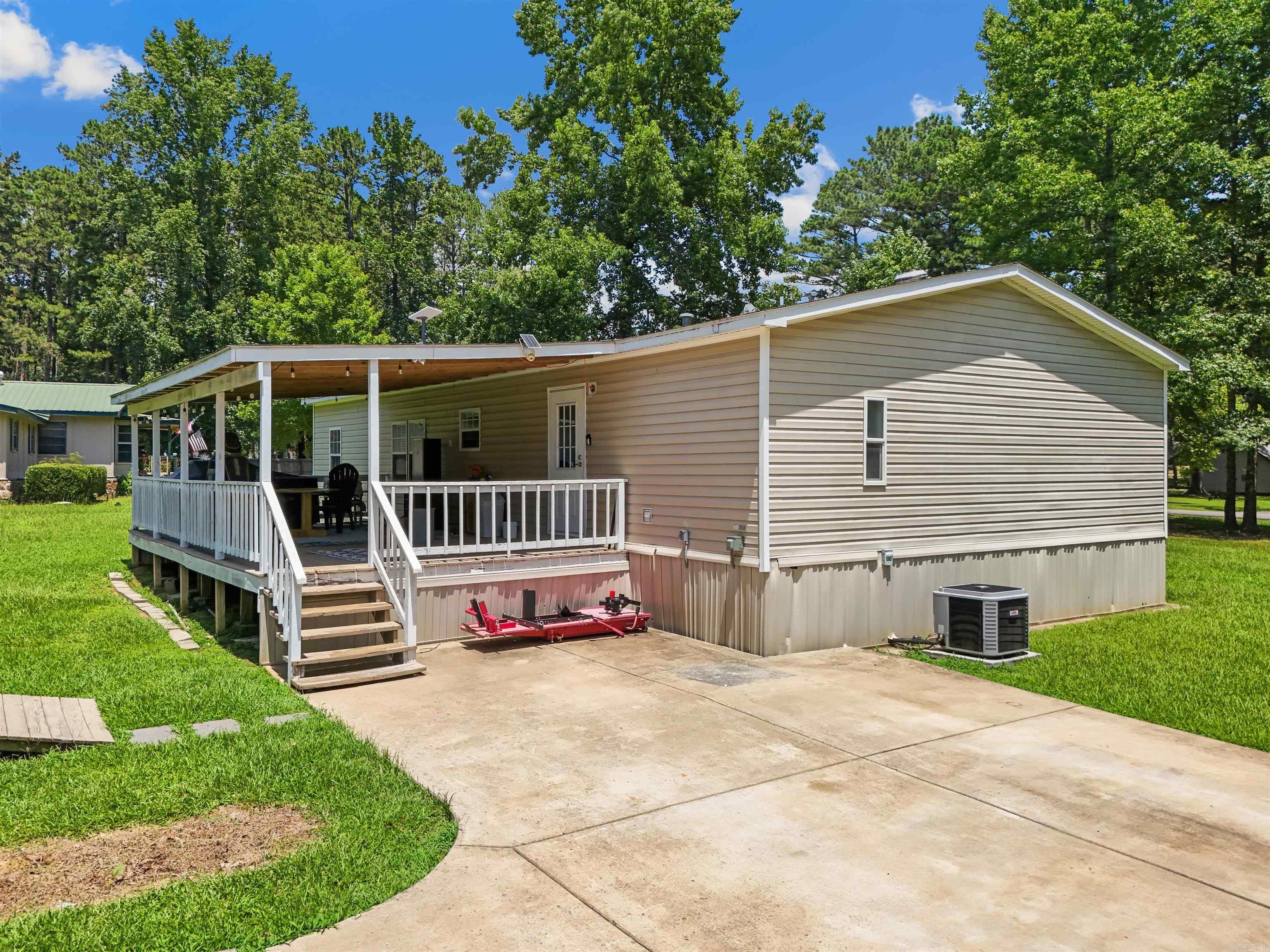 27 Loblolly Circle Property Photo 5