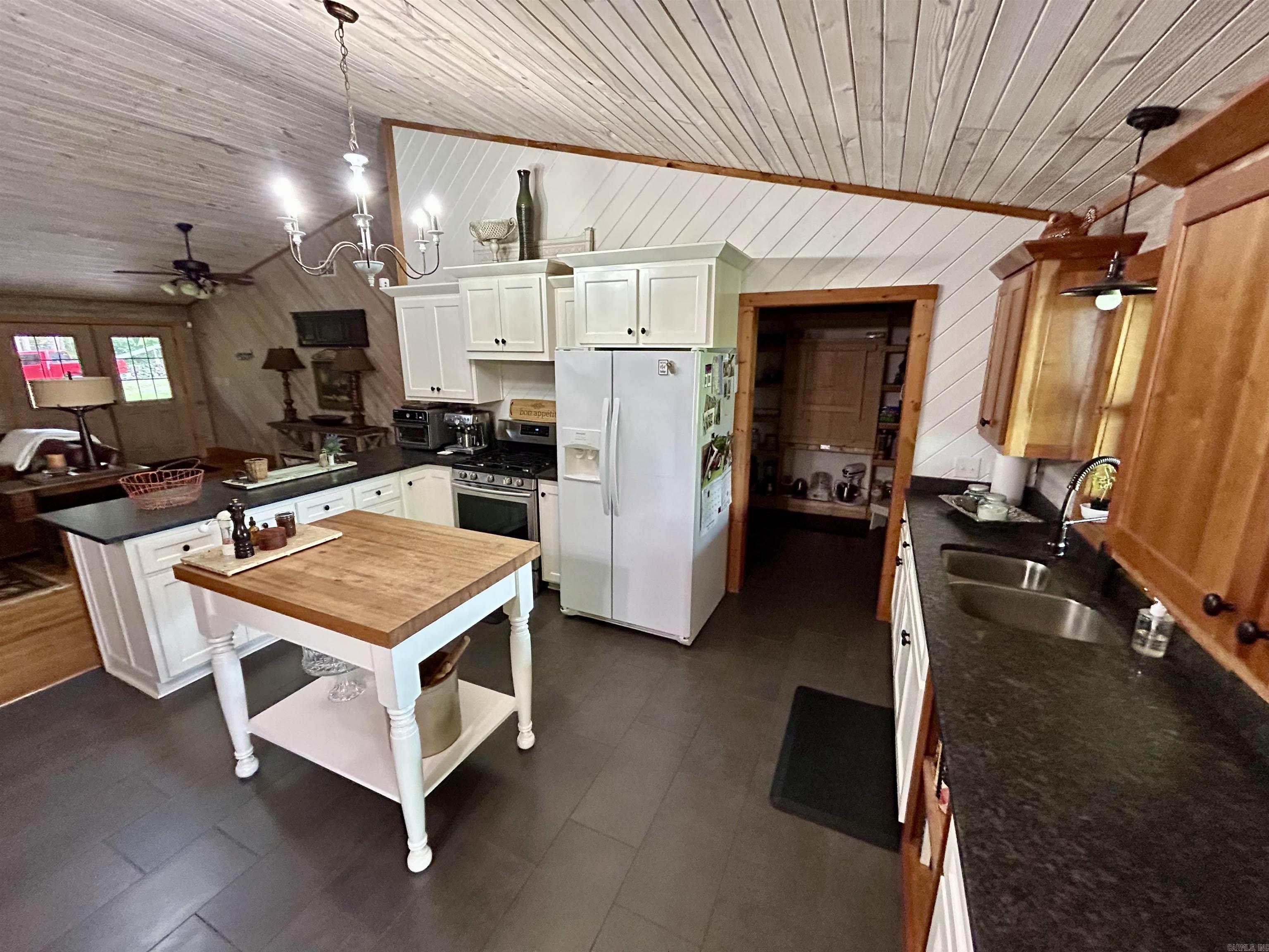 3684 Lute Mountain Road Property Photo 22
