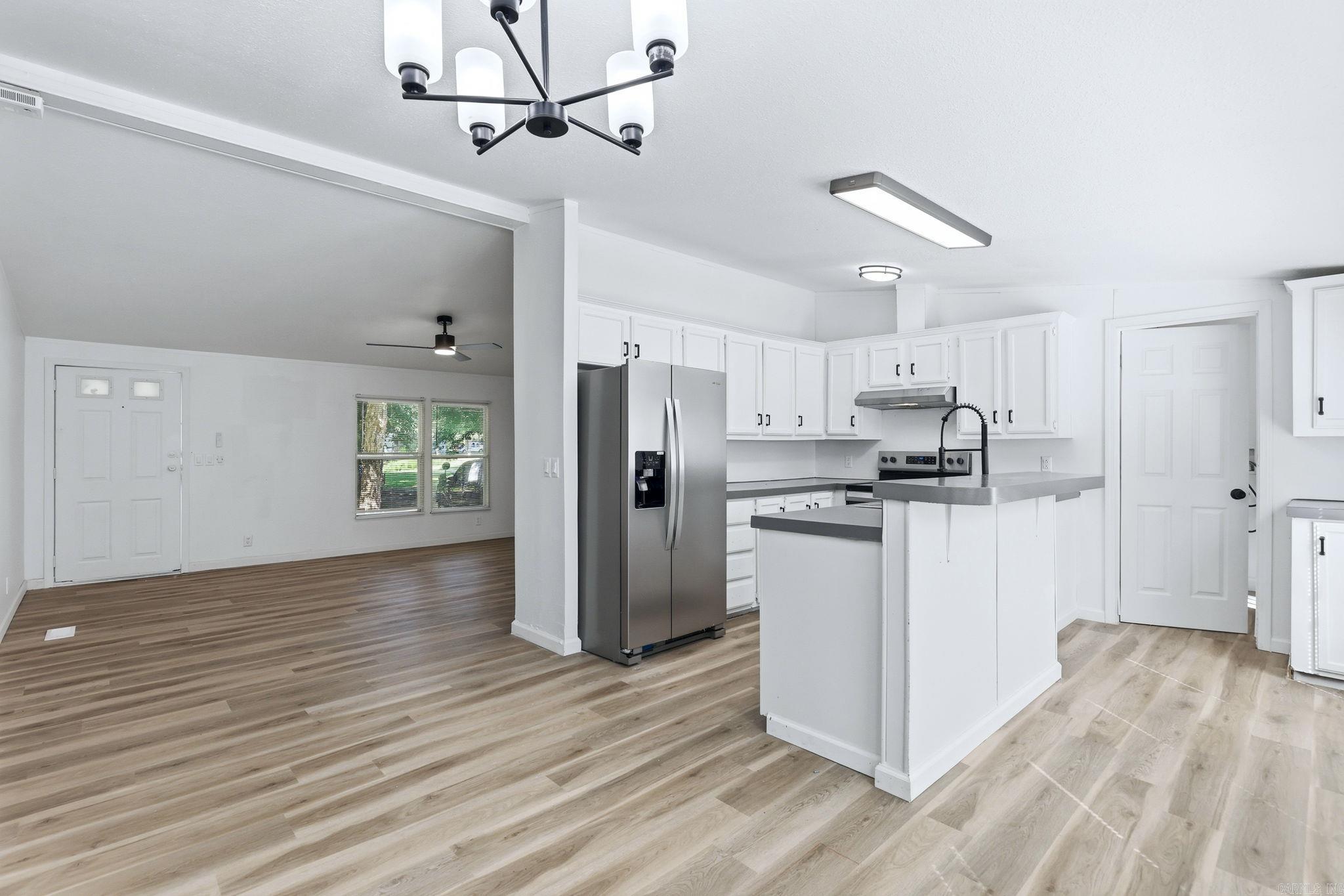 18814 Hill Ridge Property Photo 12