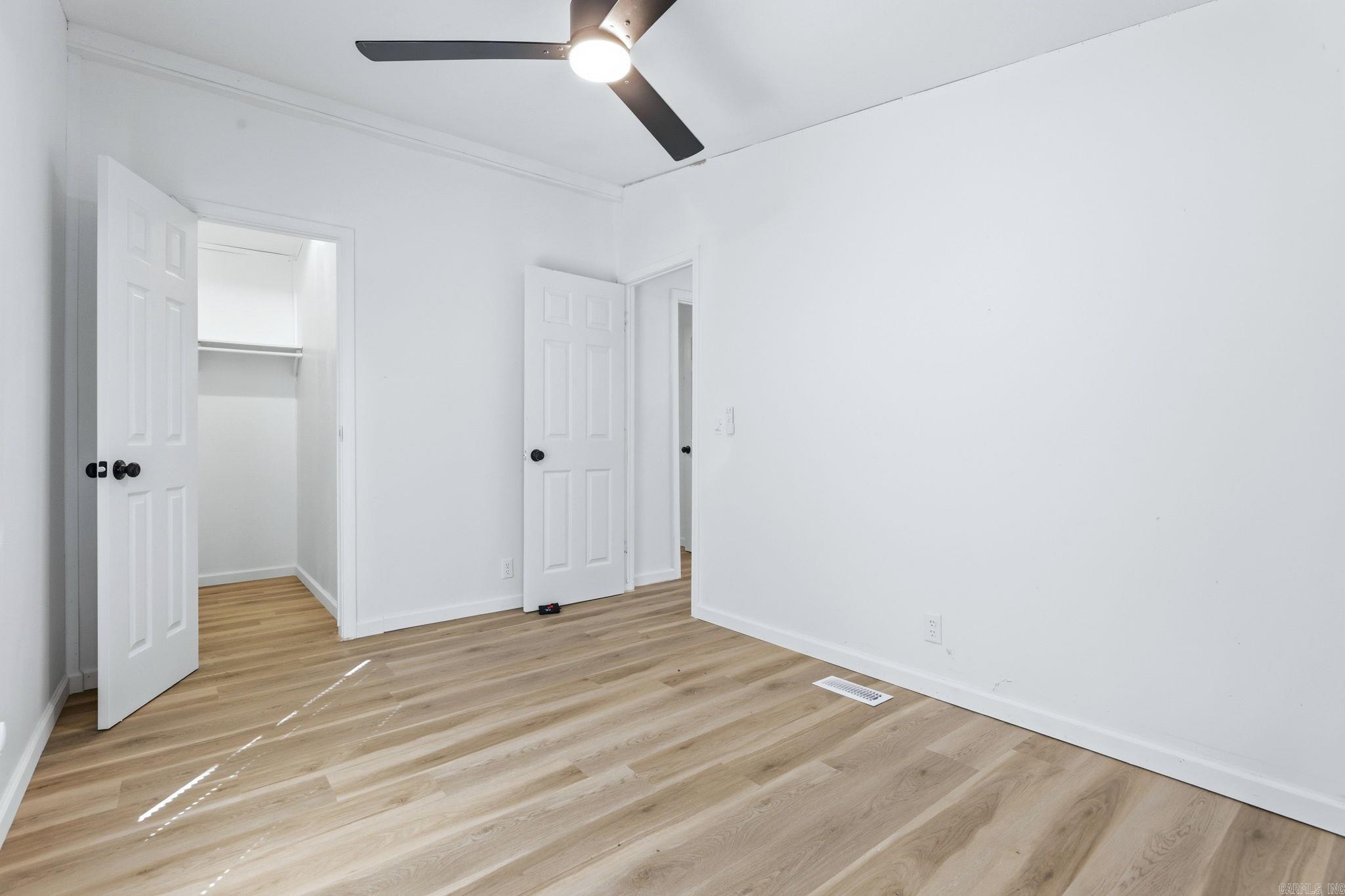 18814 Hill Ridge Property Photo 26