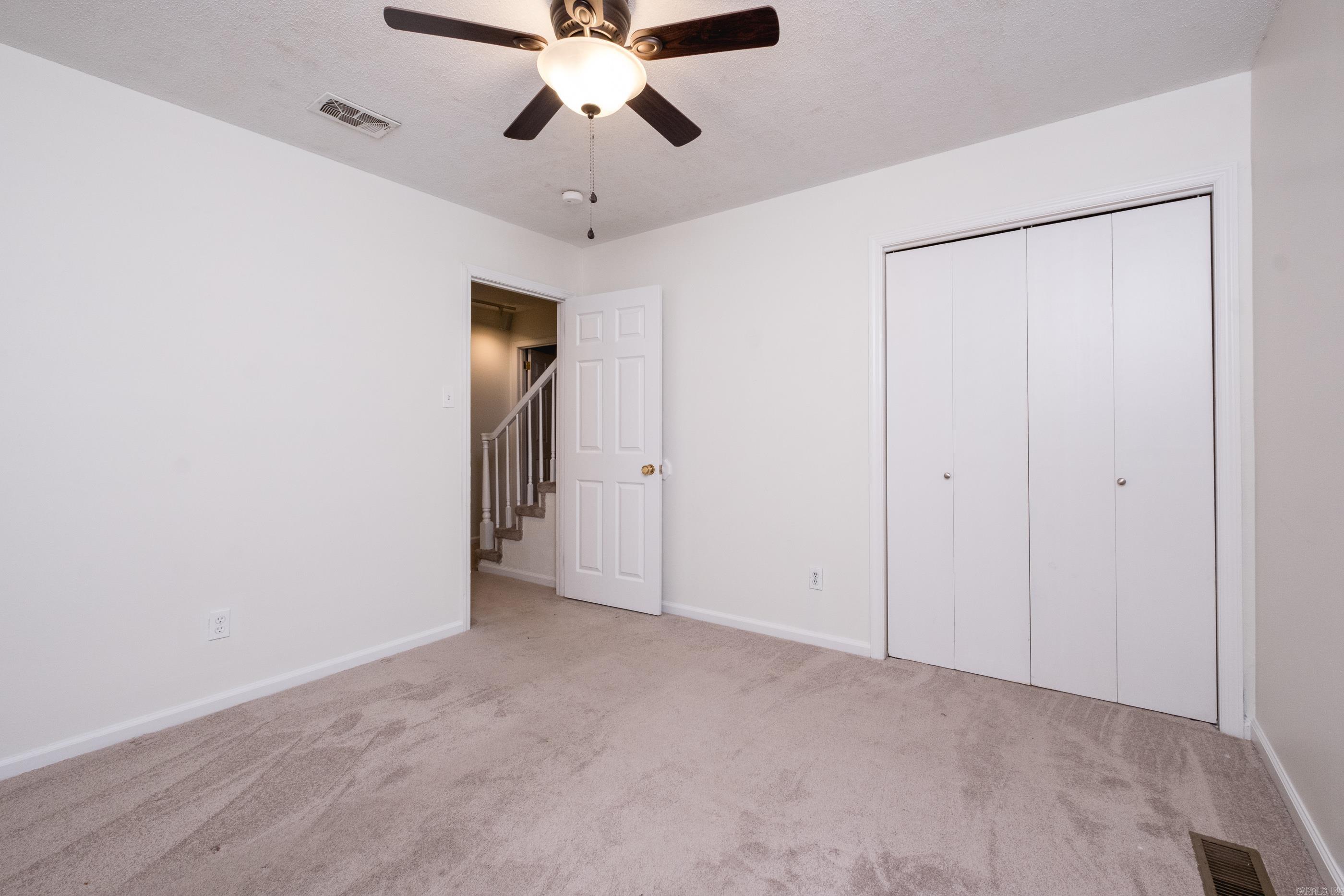 1506 Alberta Dr Property Photo 30
