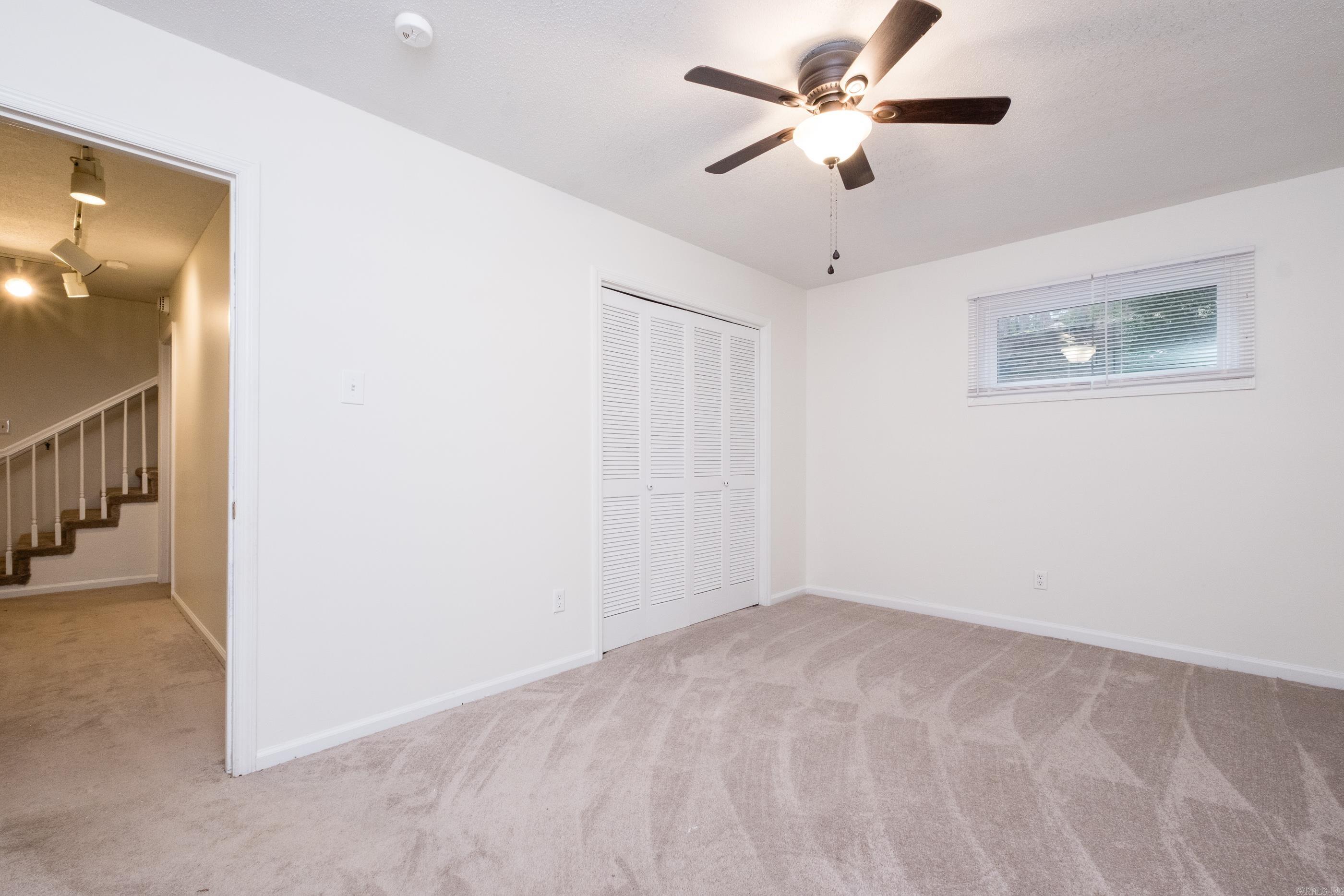 1506 Alberta Dr Property Photo 36