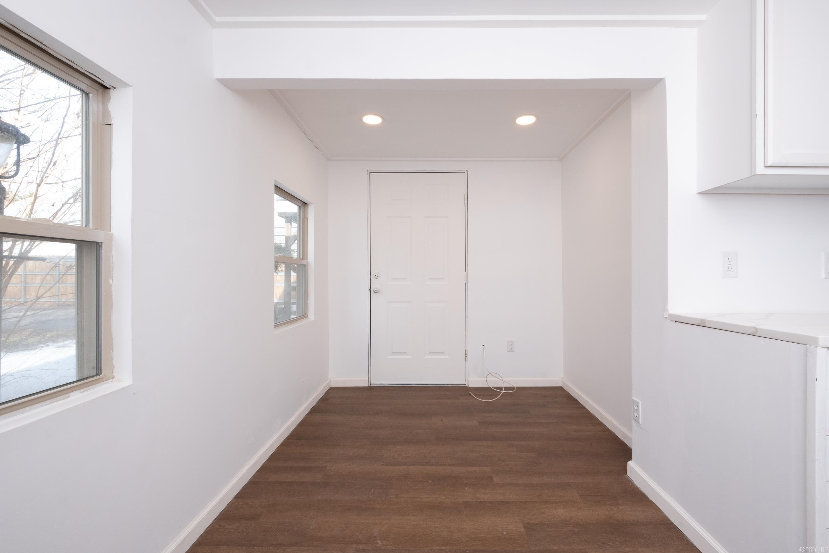 13118 Old River Drive Property Photo 19