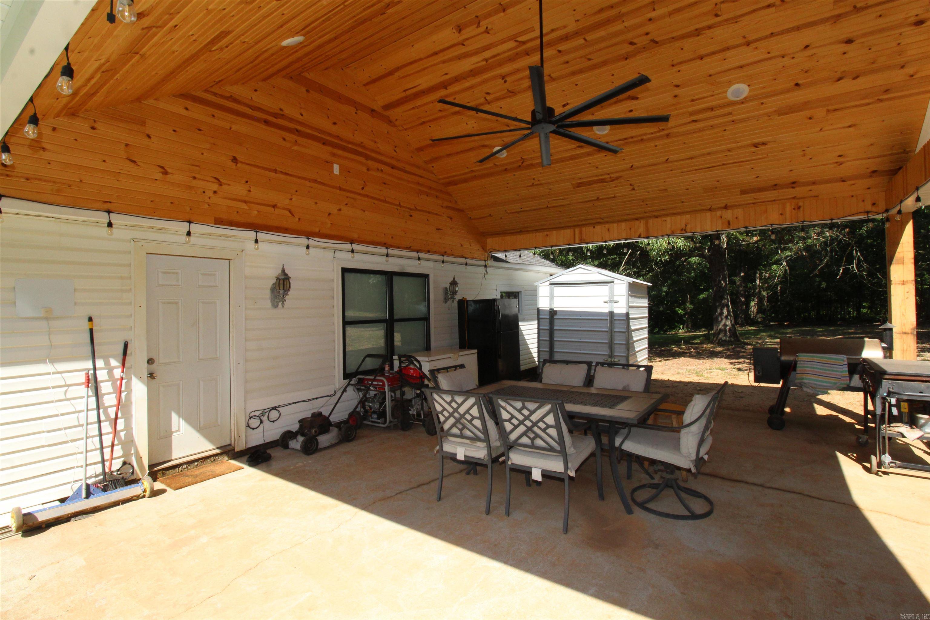 4 Cozy Lane Property Photo 4