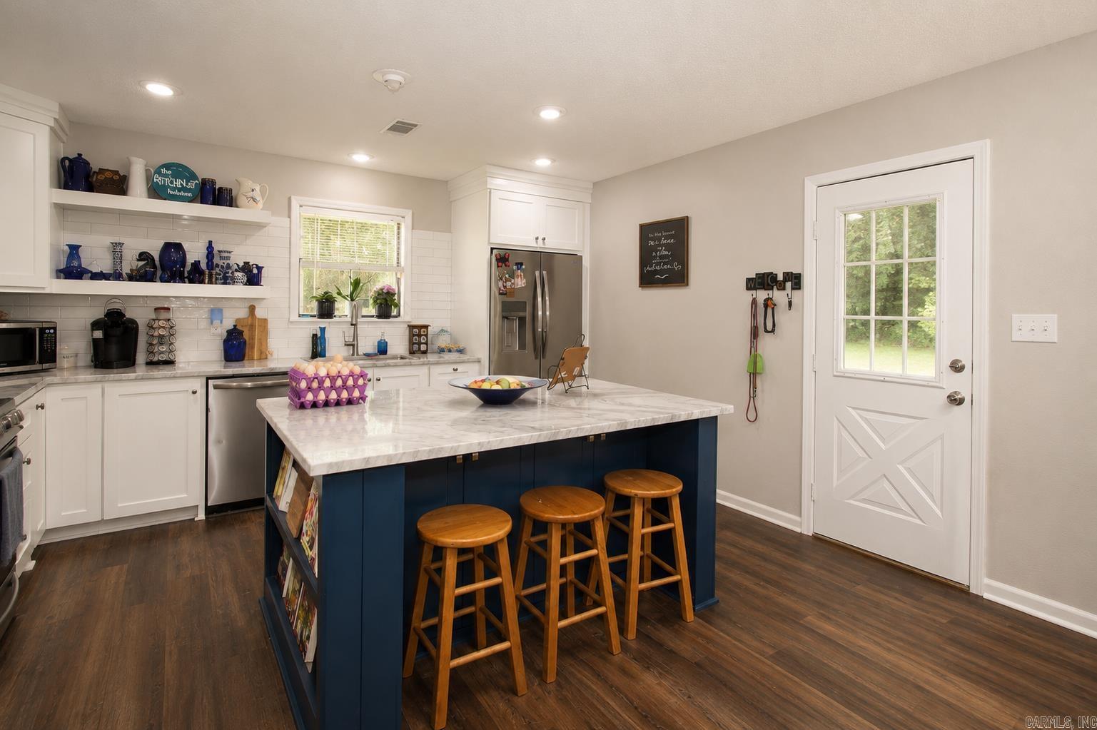 4 Cozy Lane Property Photo 10