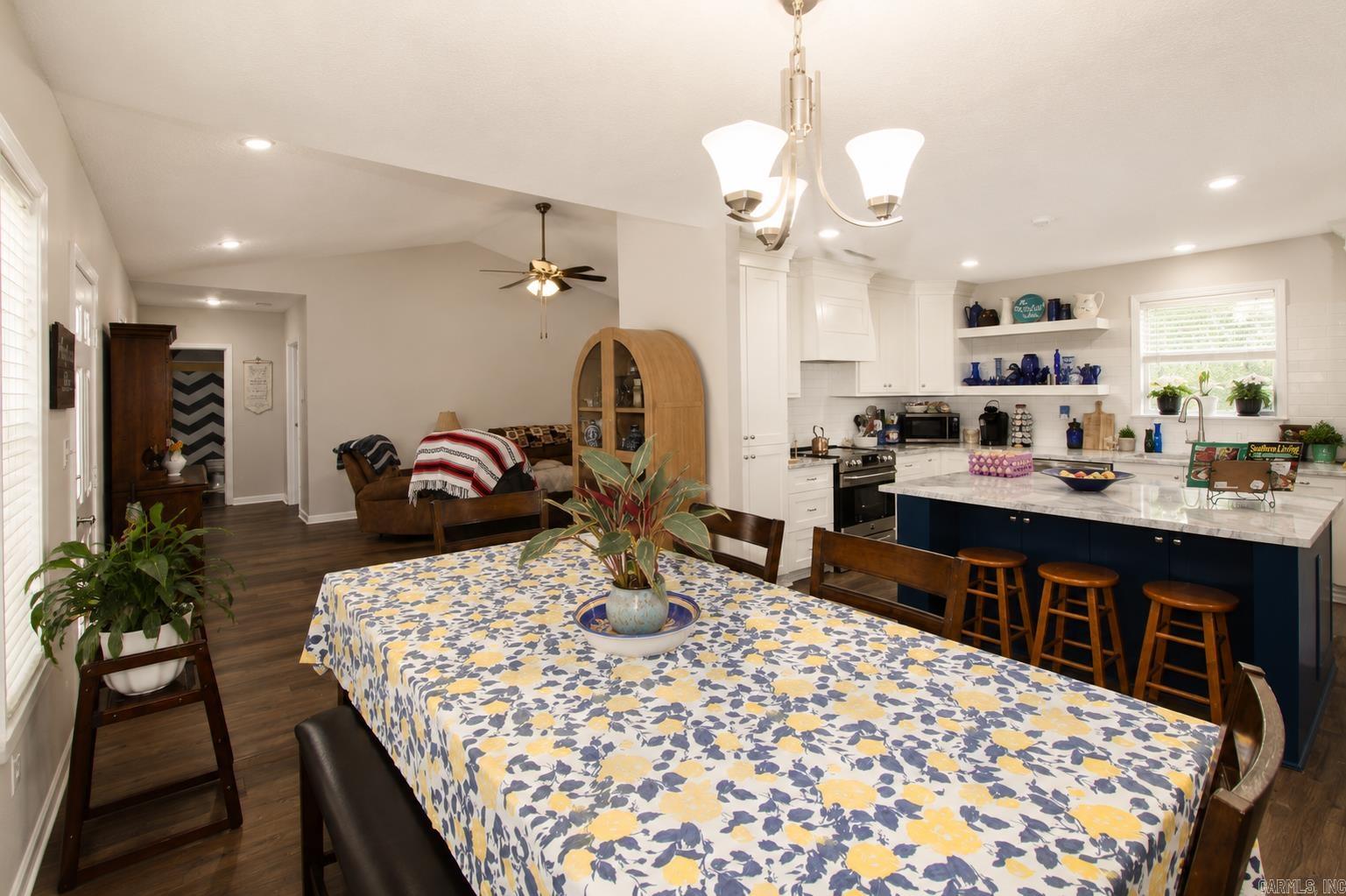 4 Cozy Lane Property Photo 15