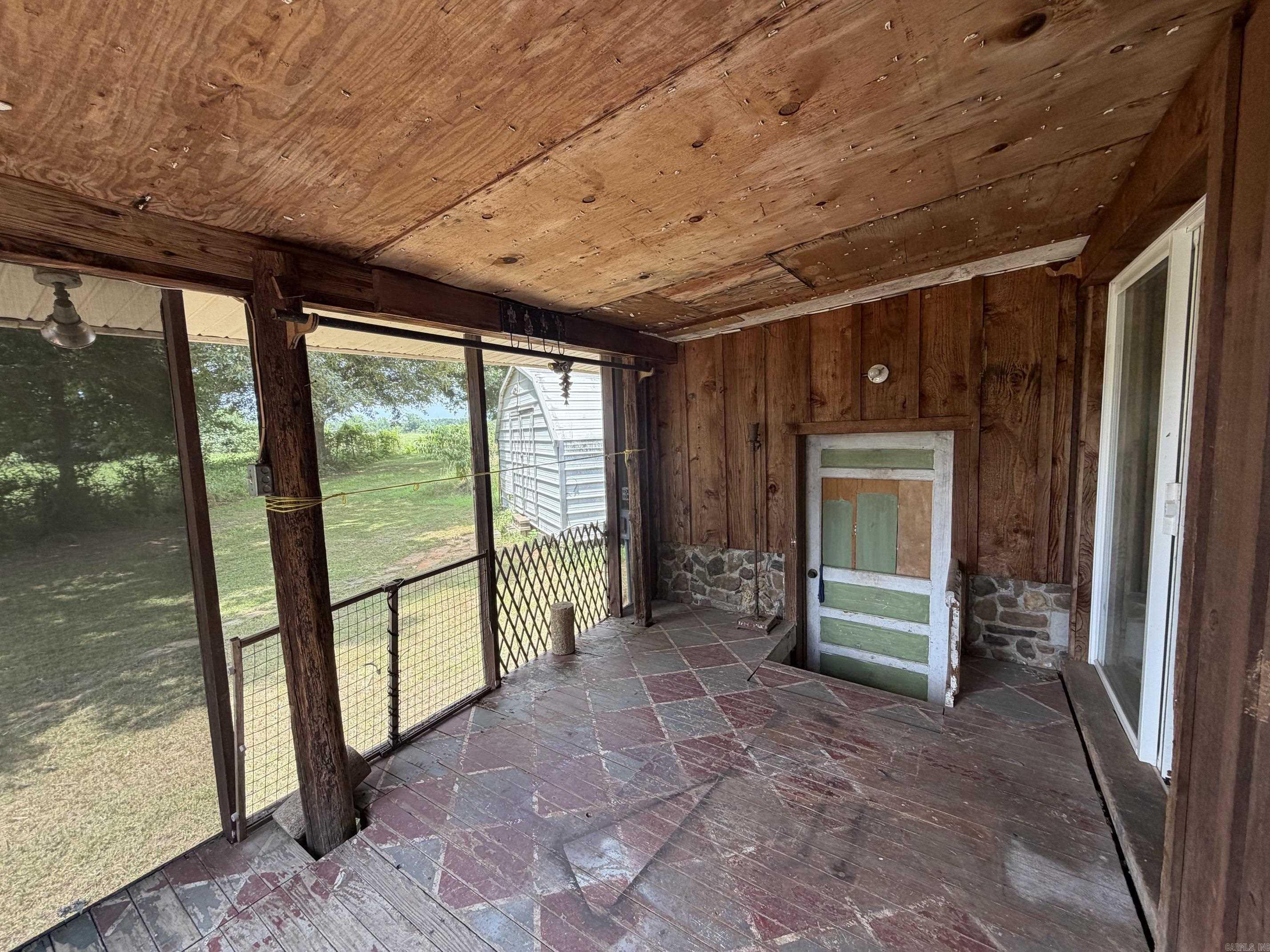 9846 W Highway 64 Property Photo 15