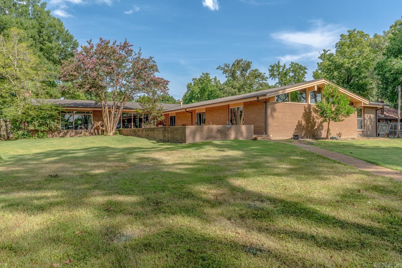12 Meadowbrook Lane Property Photo 38