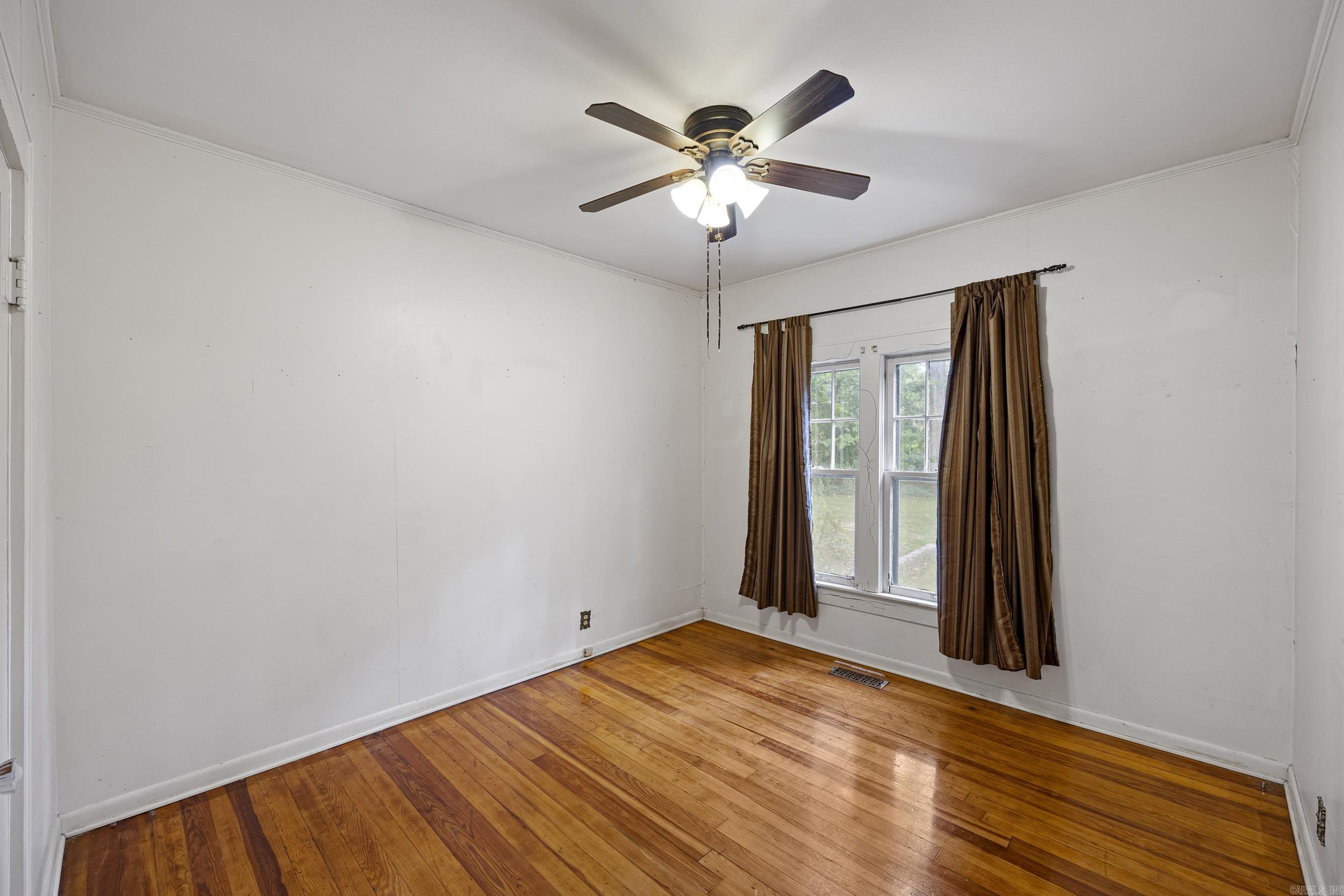 807 S Bridge Street Property Photo 31