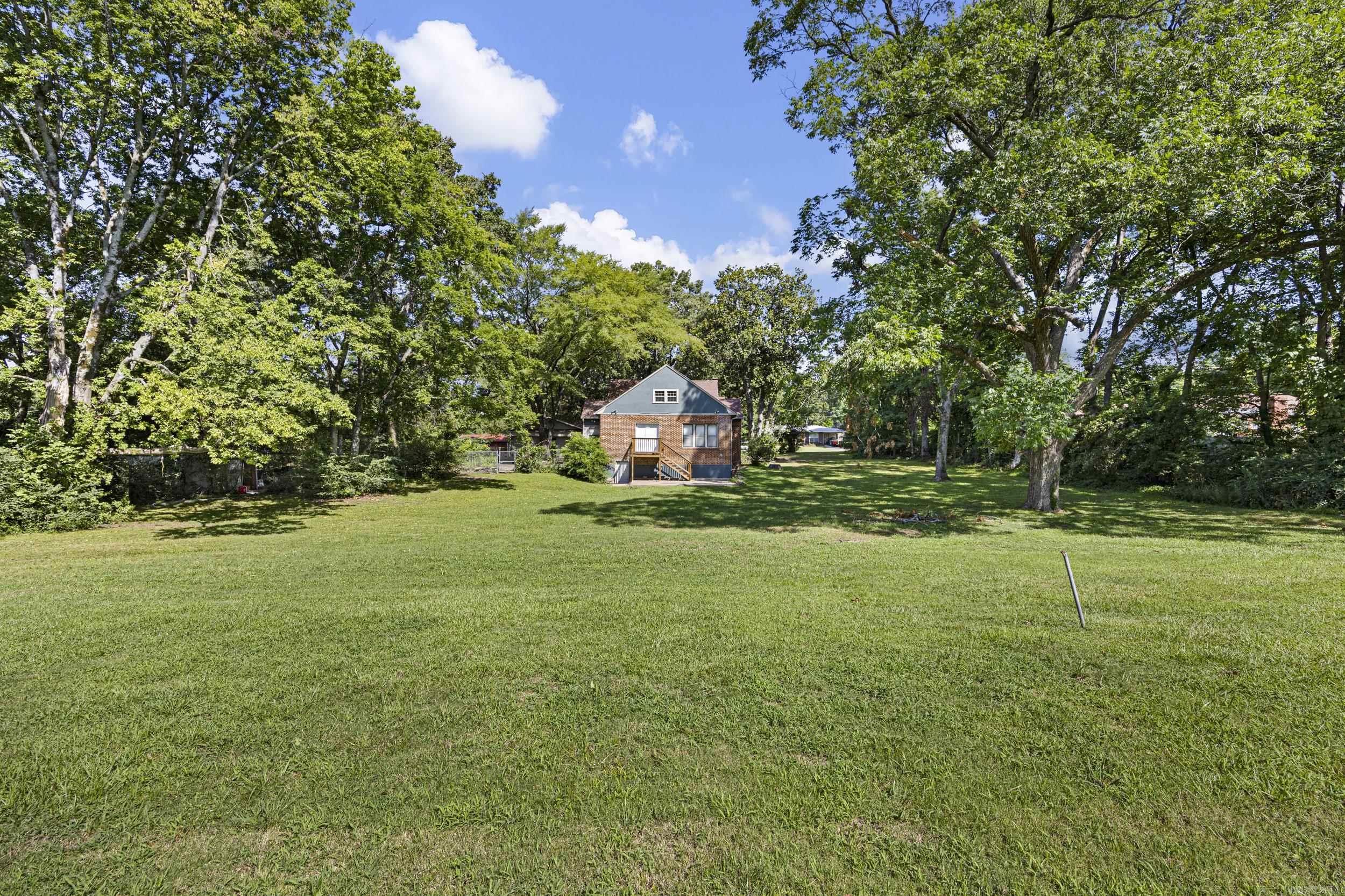 807 S Bridge Street Property Photo 44