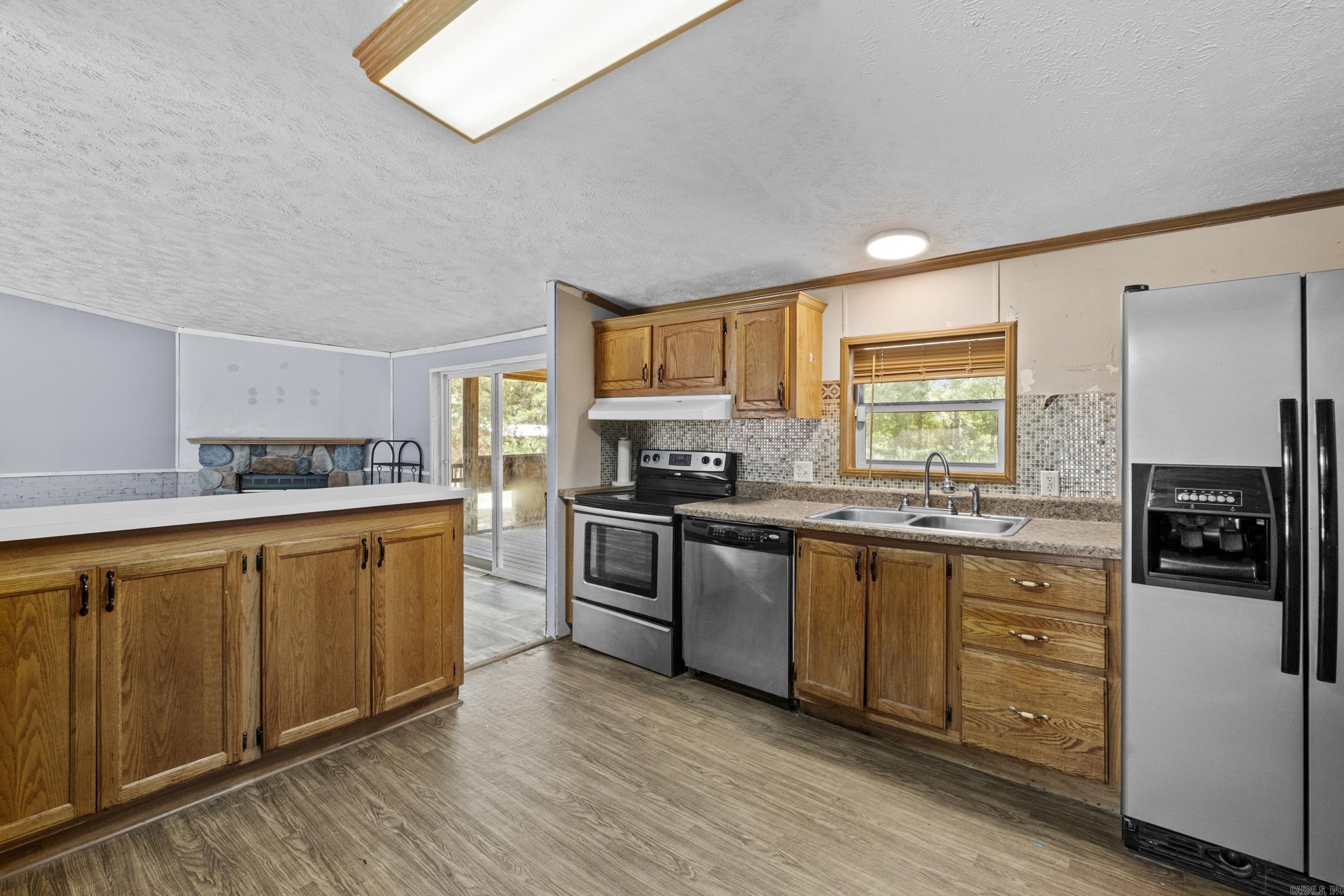 108 Hakme Ln Property Photo 3