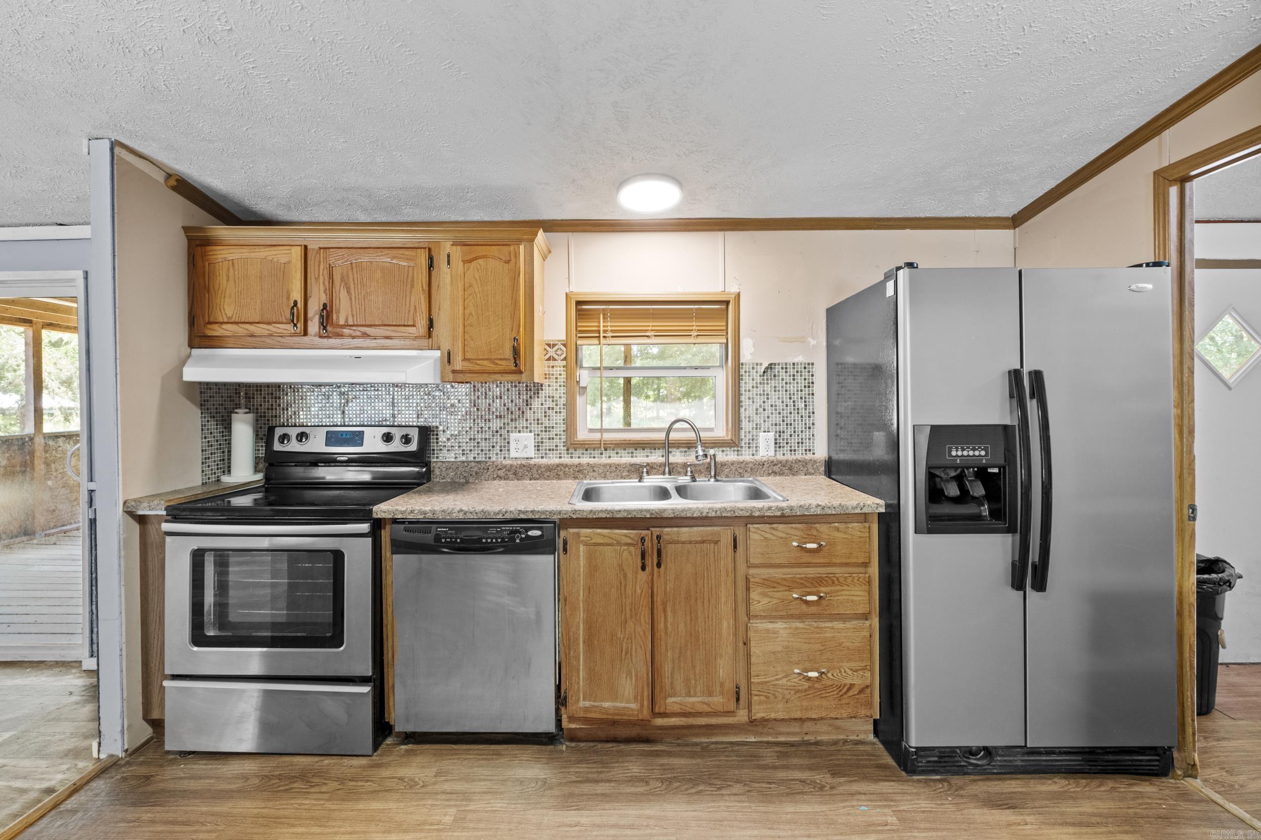 108 Hakme Ln Property Photo 4