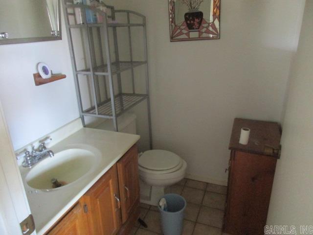 330 Clements Road Property Photo 15