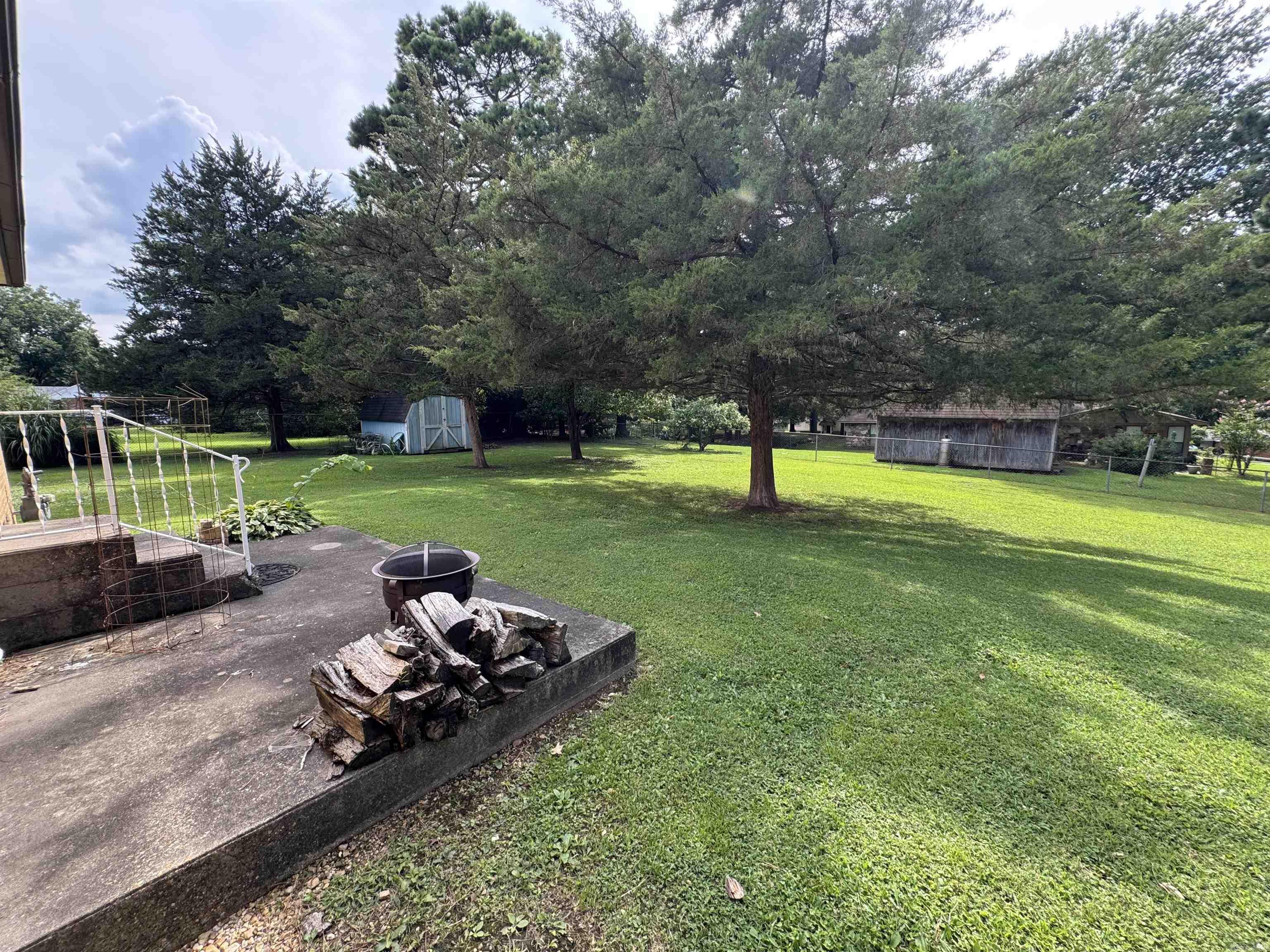 819 S 12th Avenue Property Photo 11