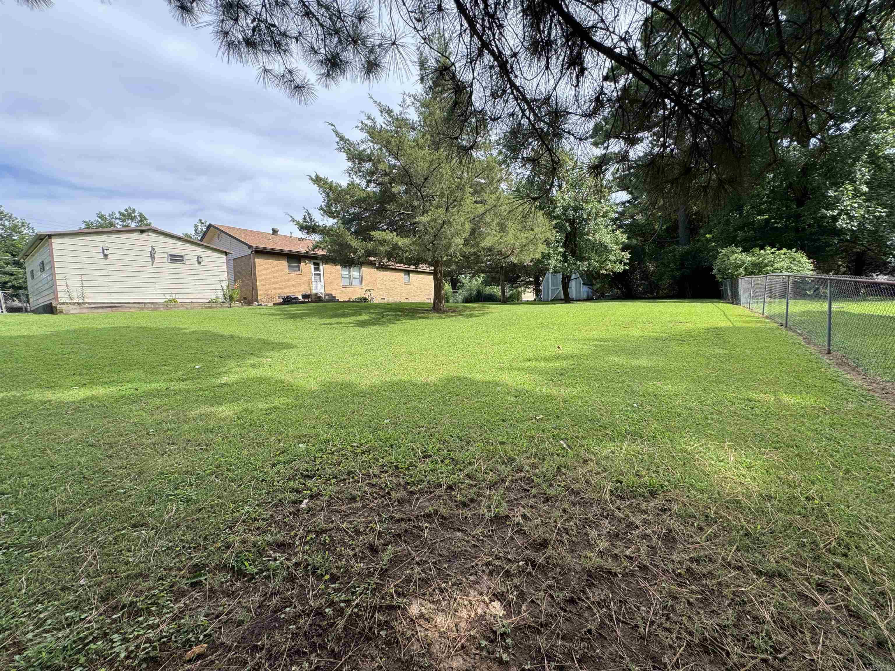 819 S 12th Avenue Property Photo 14