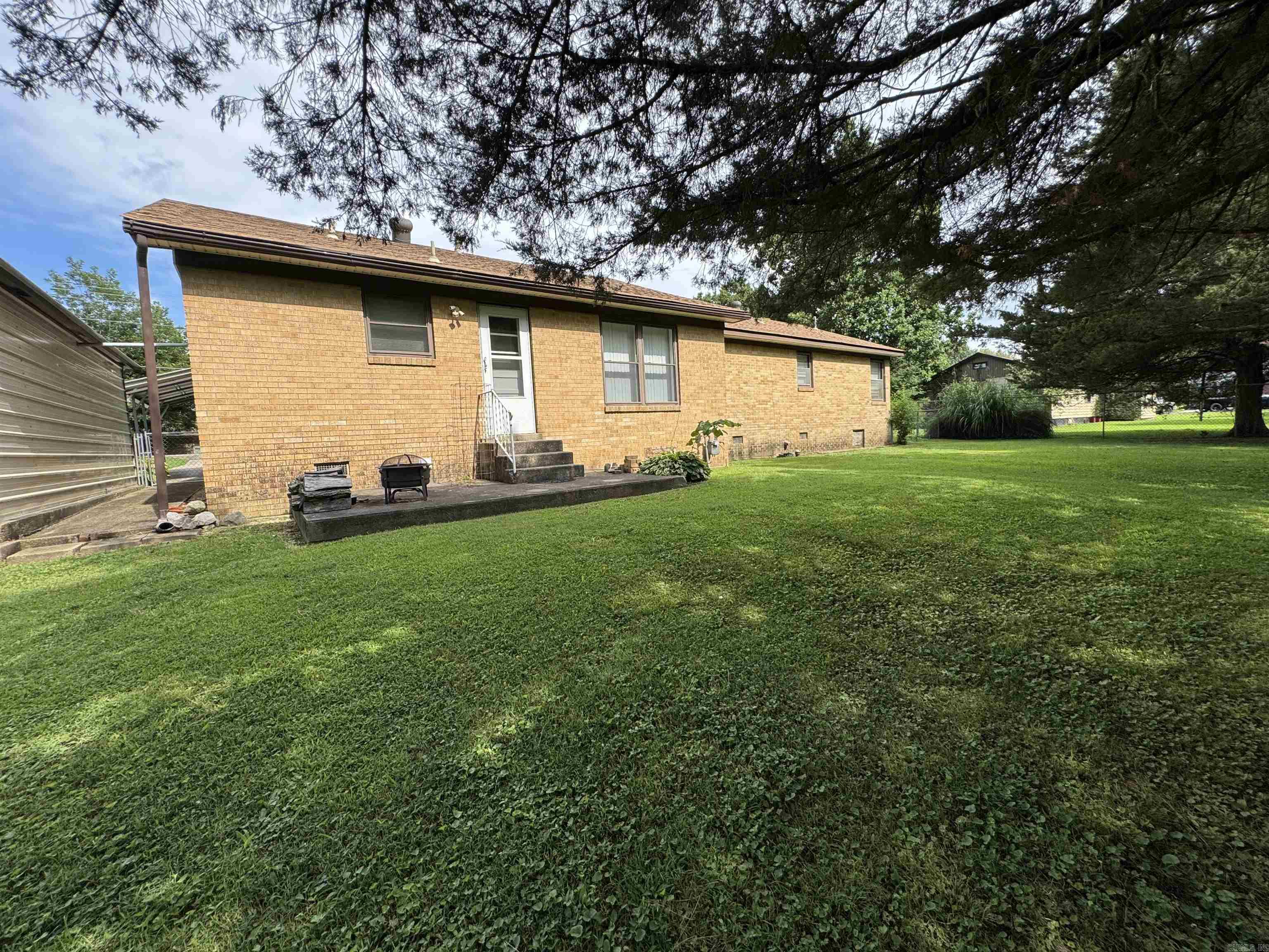 819 S 12th Avenue Property Photo 15