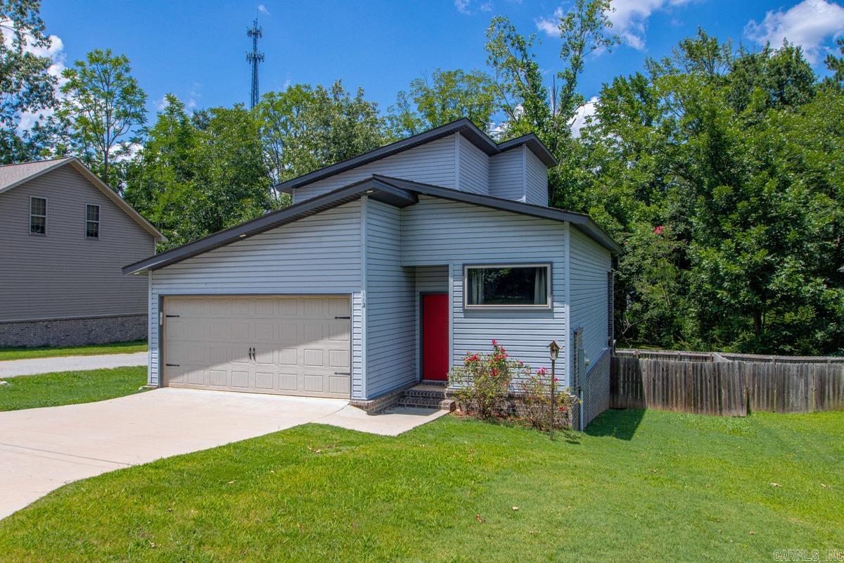 112 E Sunset Drive Property Photo 4