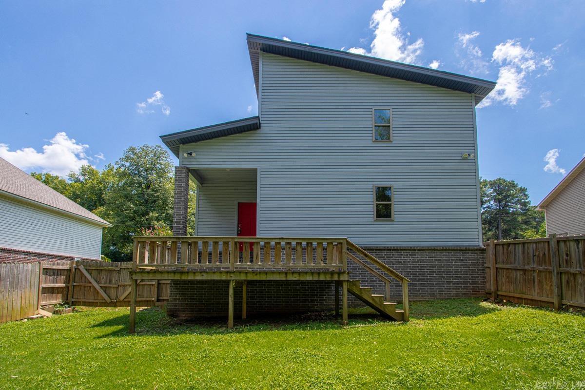 112 E Sunset Drive Property Photo 11