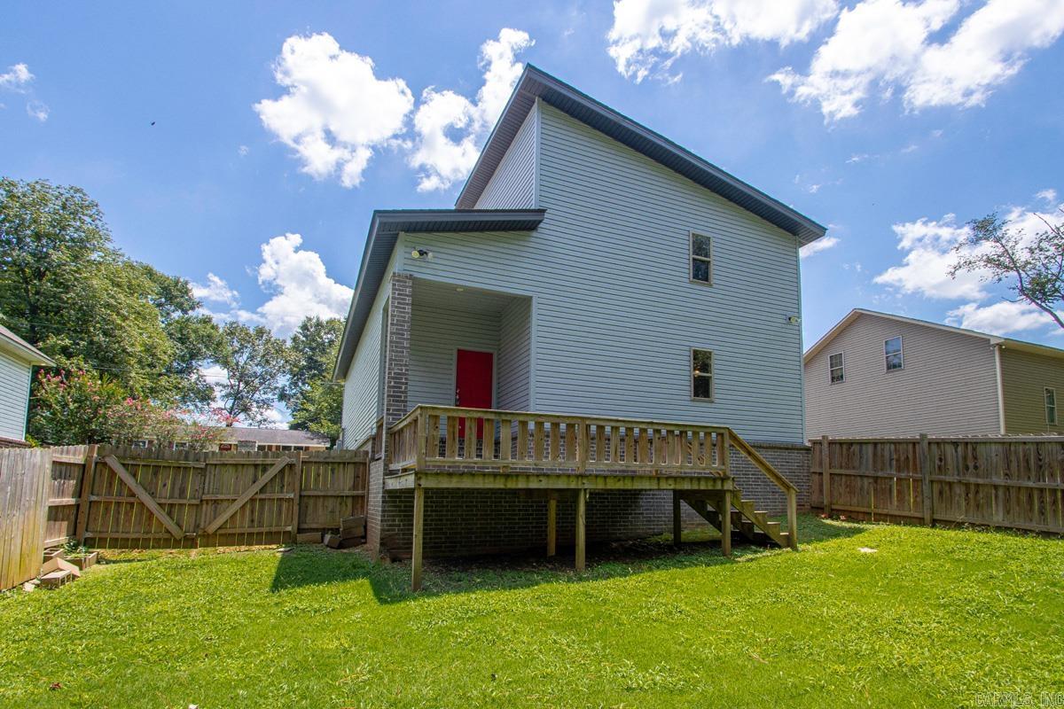 112 E Sunset Drive Property Photo 12