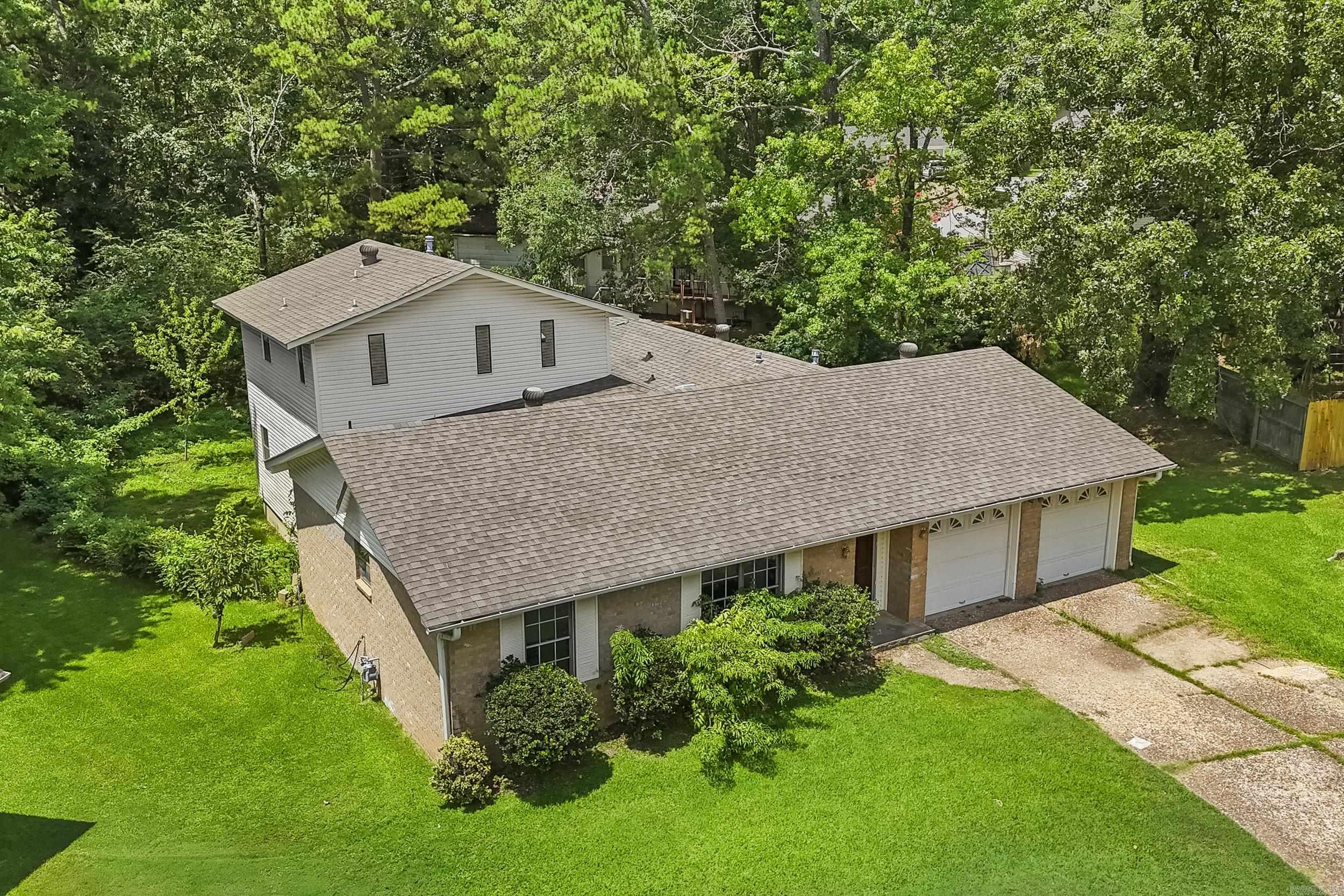 3320 Dartmouth Court Property Photo 4