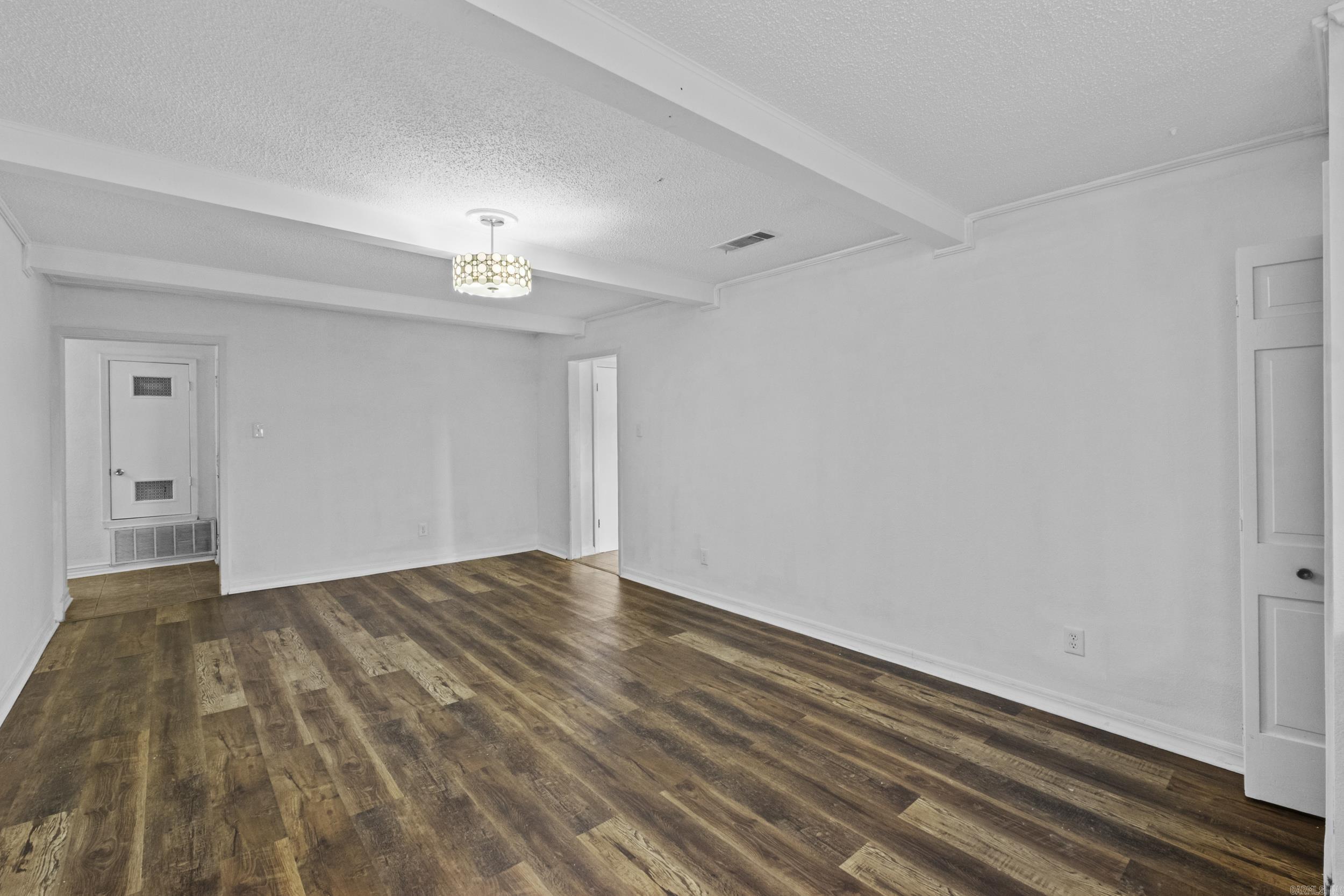 3320 Dartmouth Court Property Photo 14