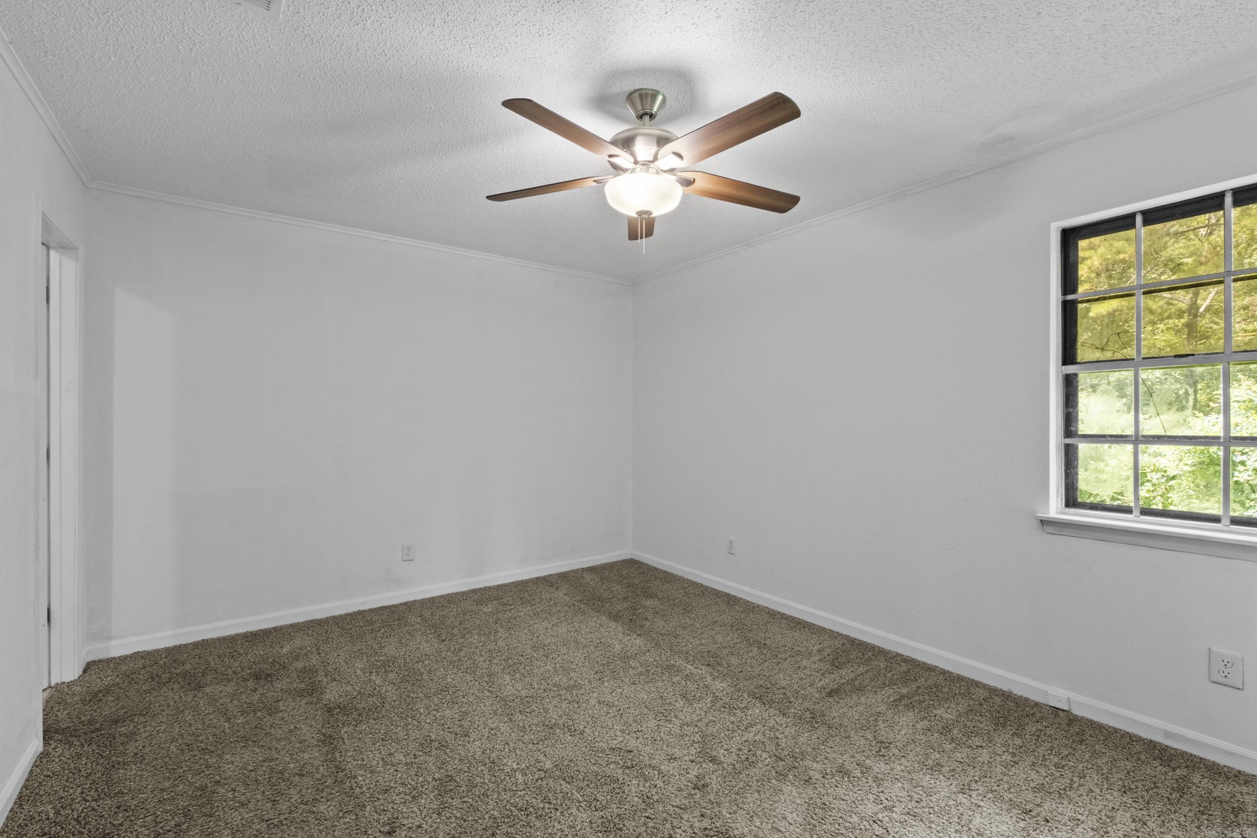 3320 Dartmouth Court Property Photo 17