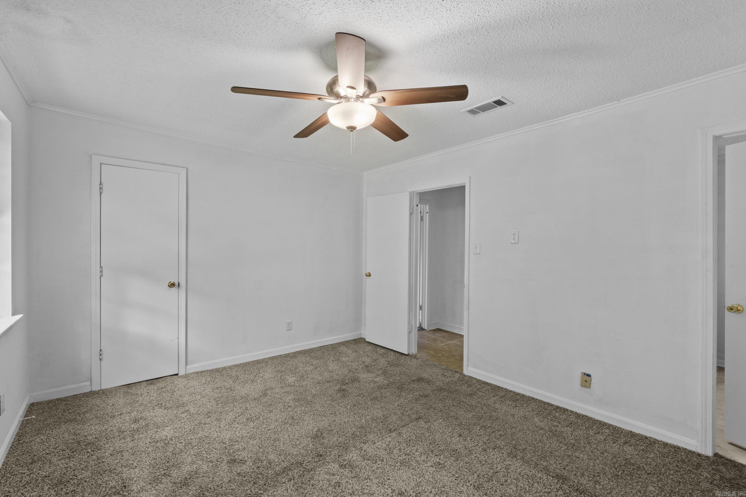 3320 Dartmouth Court Property Photo 18