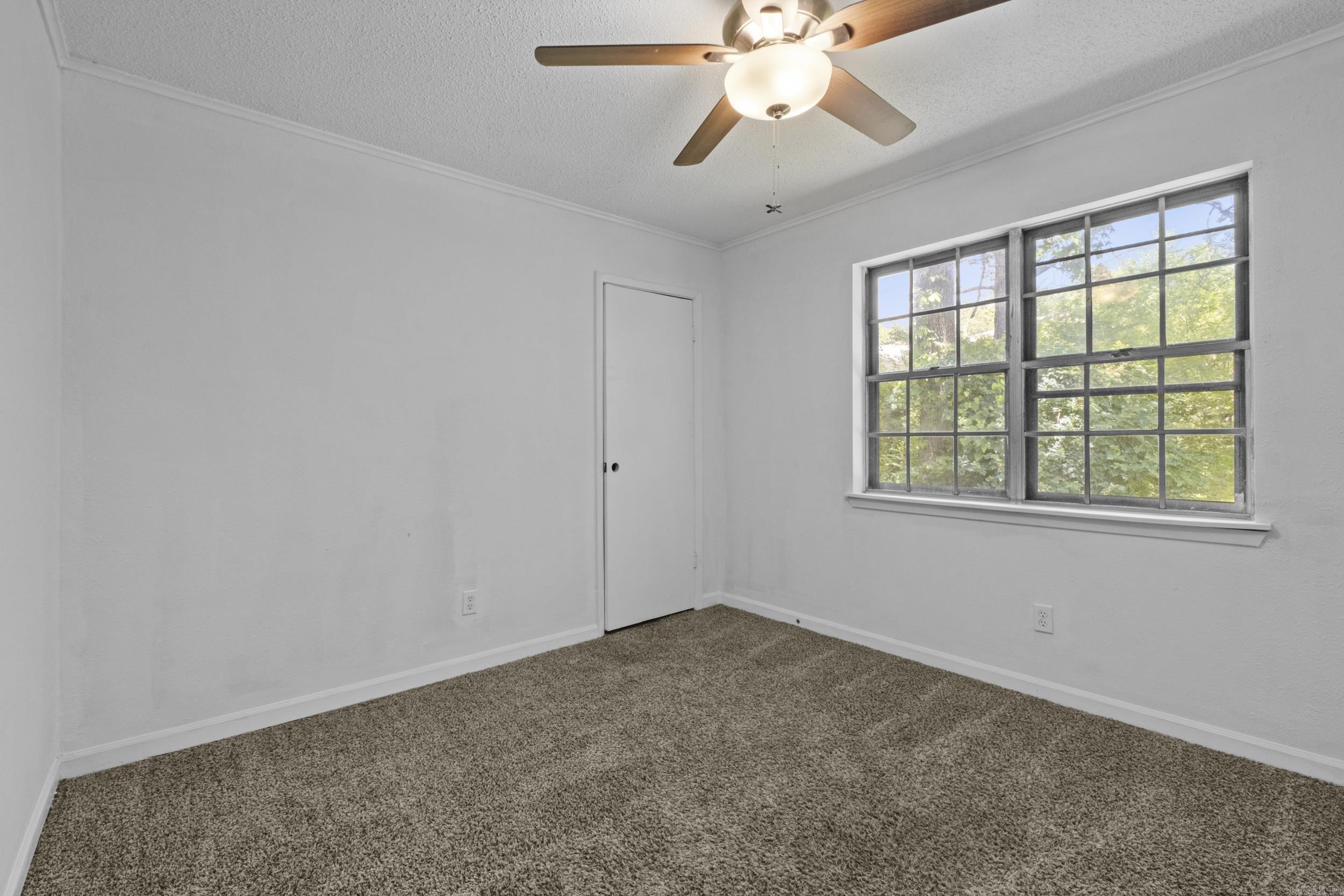 3320 Dartmouth Court Property Photo 21