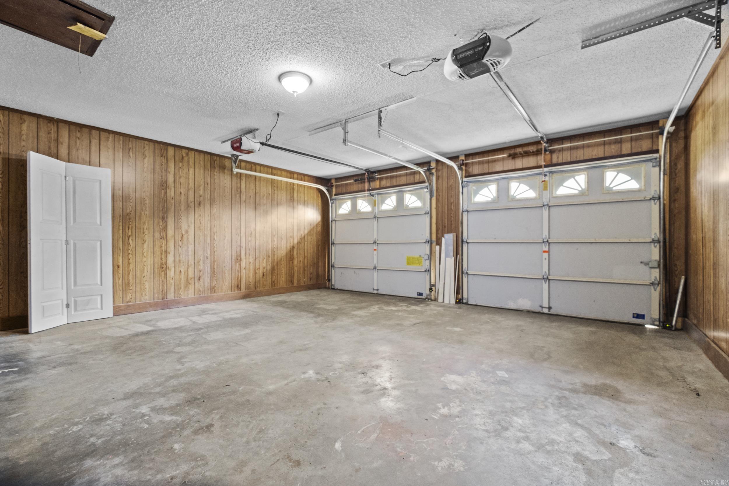 3320 Dartmouth Court Property Photo 40