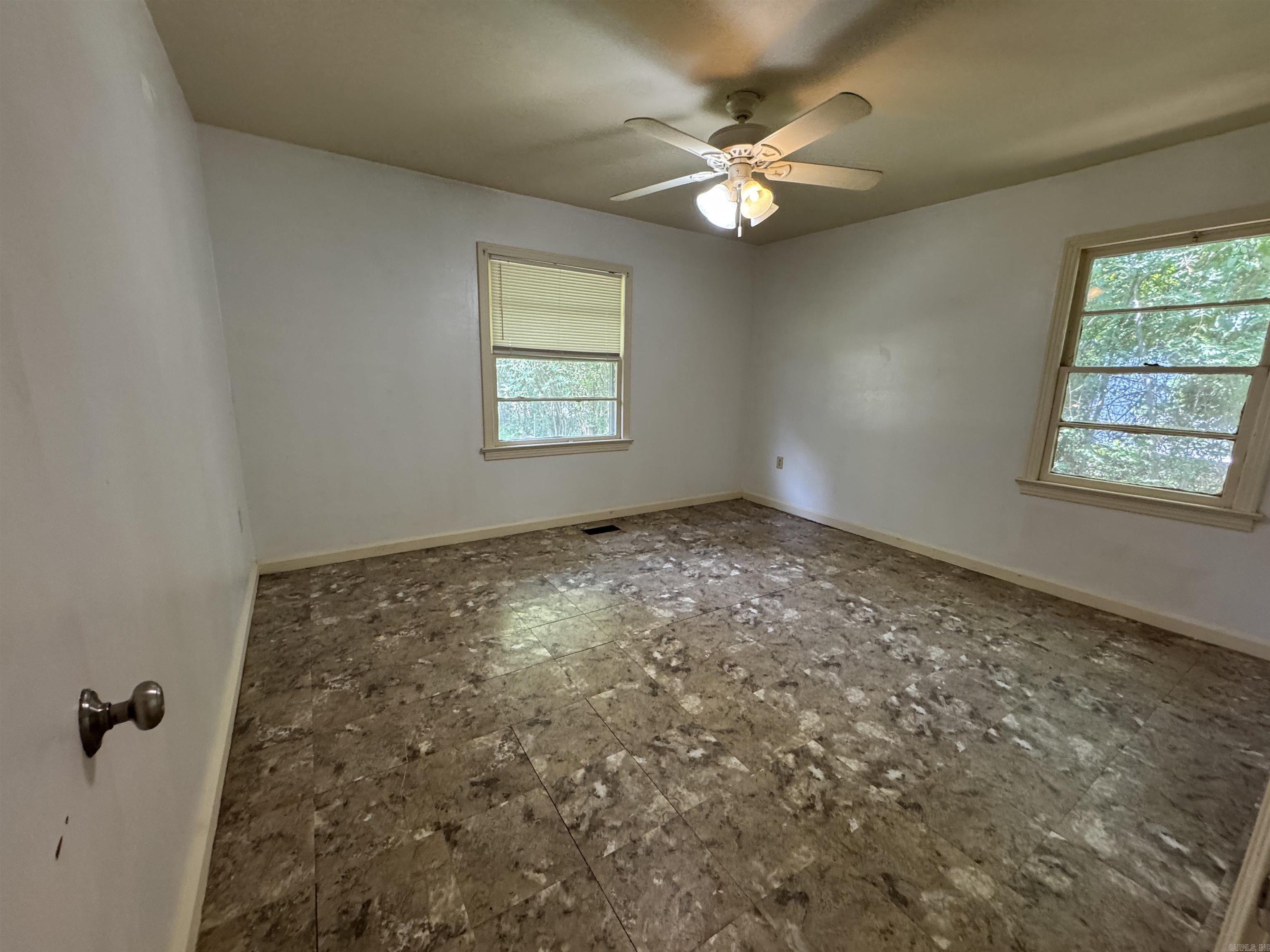 1648 Davis St Property Photo 13