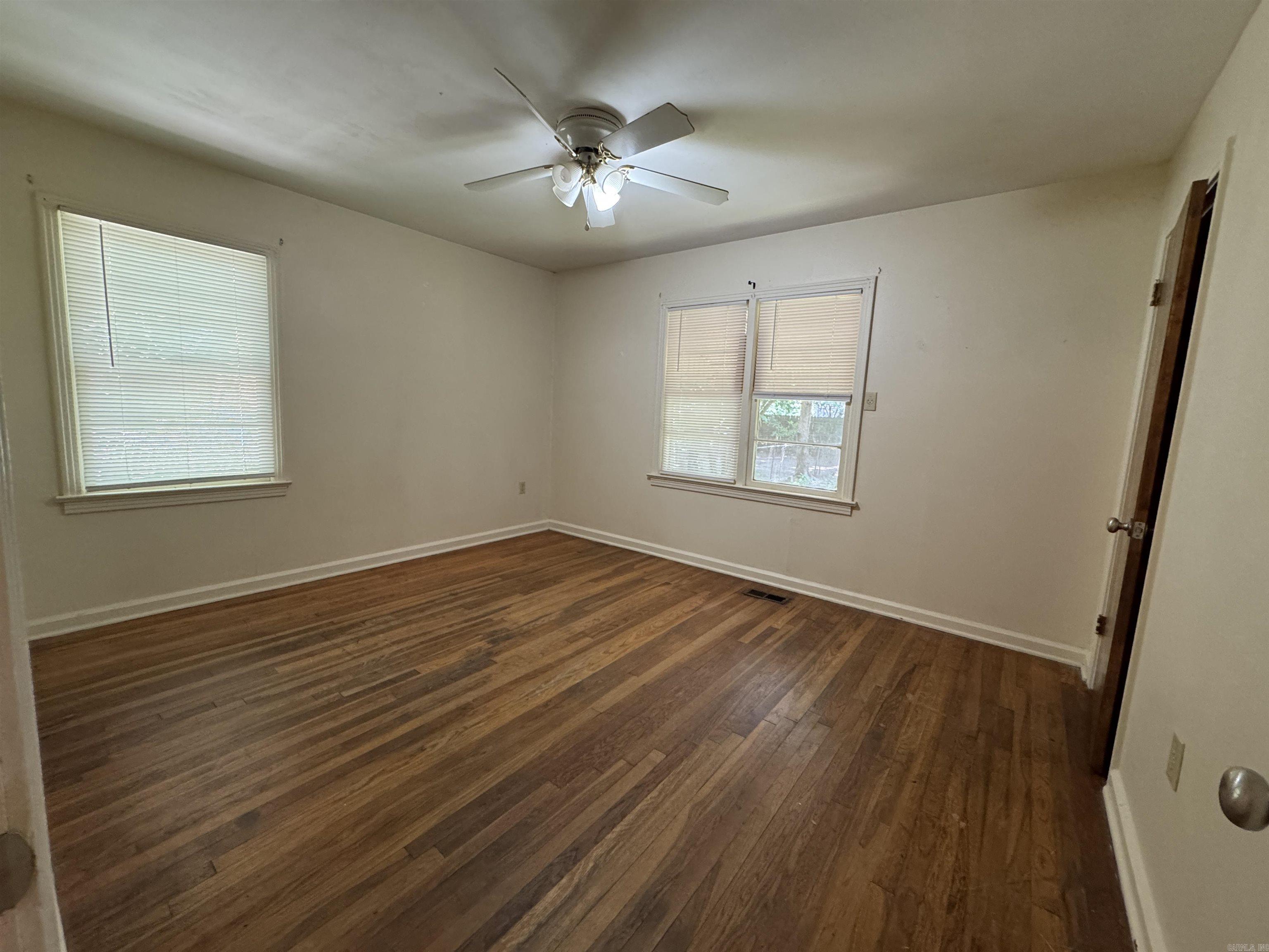 1648 Davis St Property Photo 14