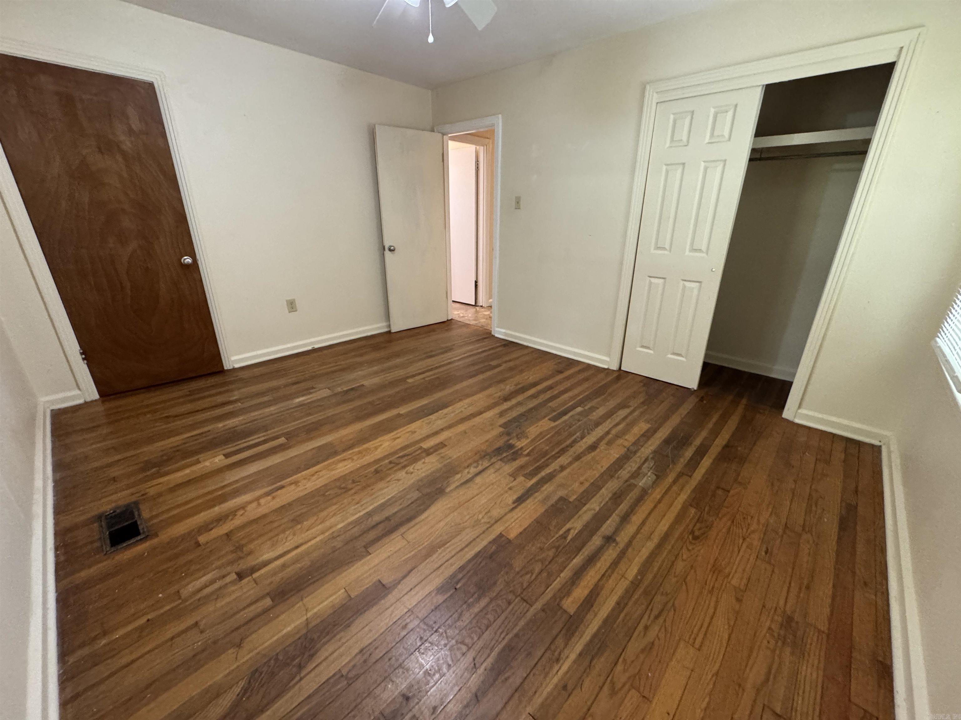 1648 Davis St Property Photo 16