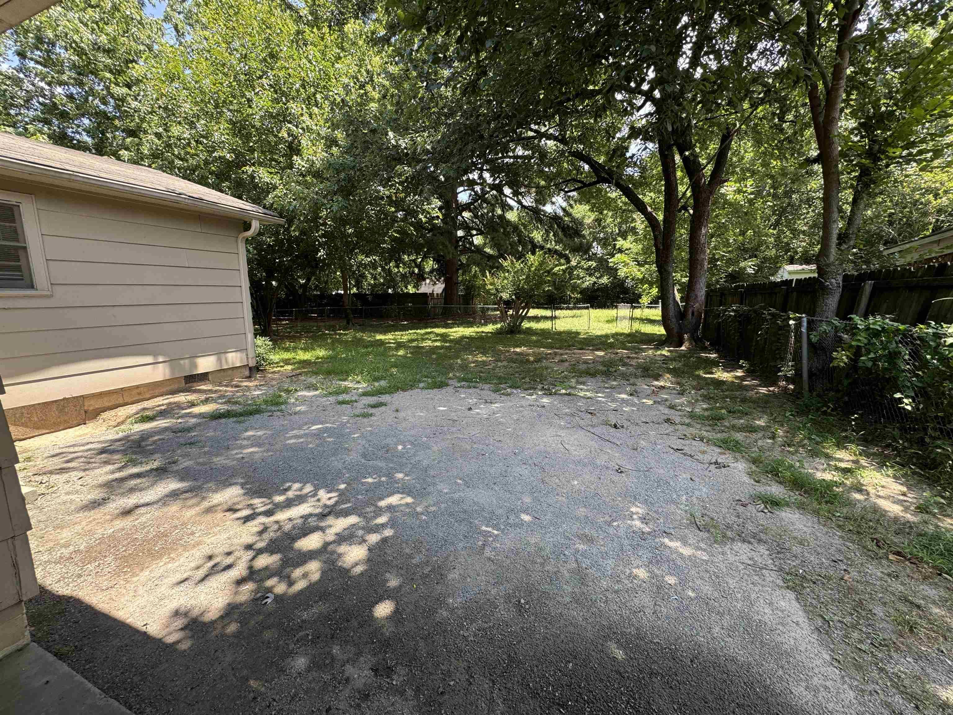 1648 Davis St Property Photo 21