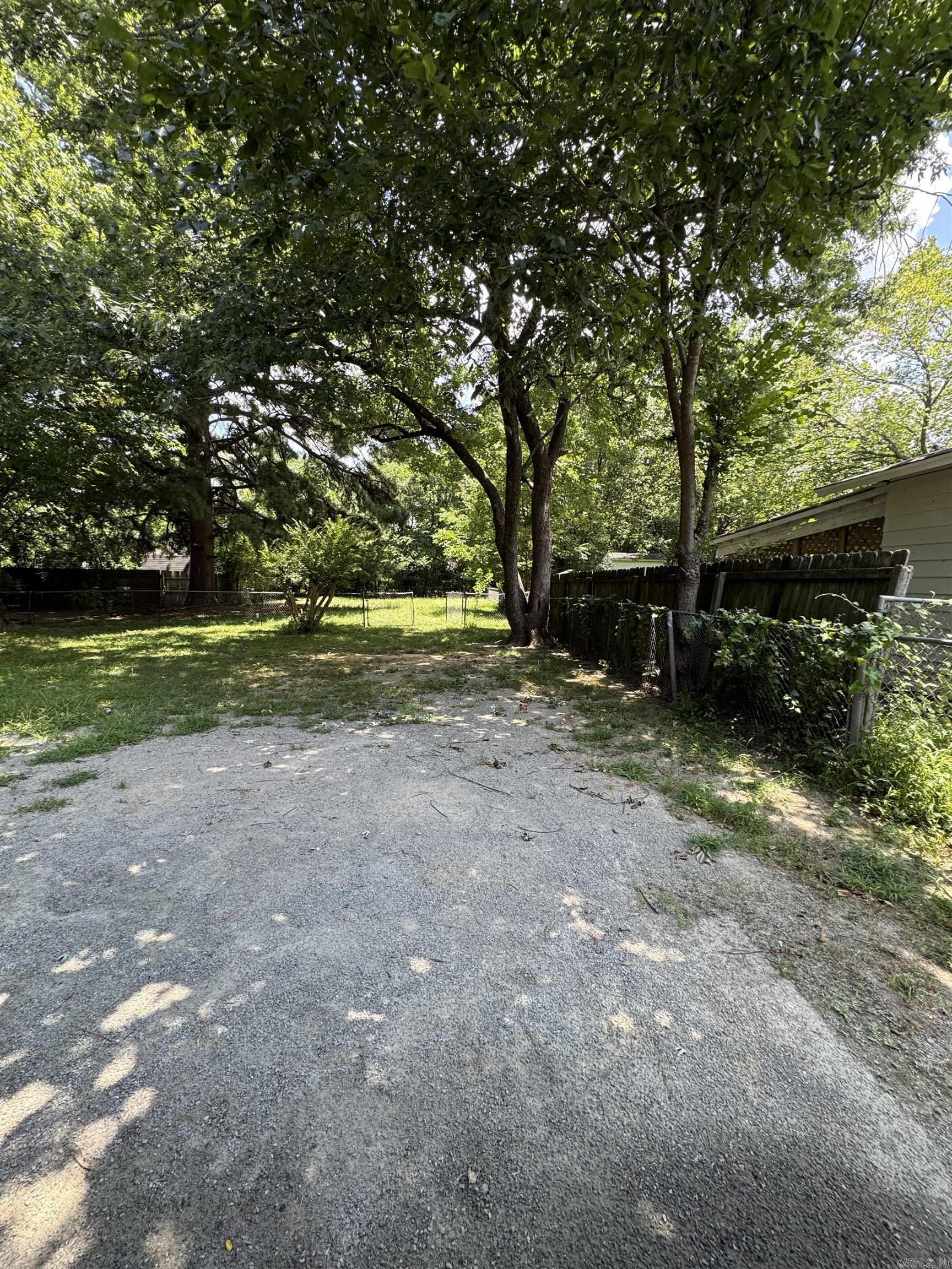 1648 Davis St Property Photo 23