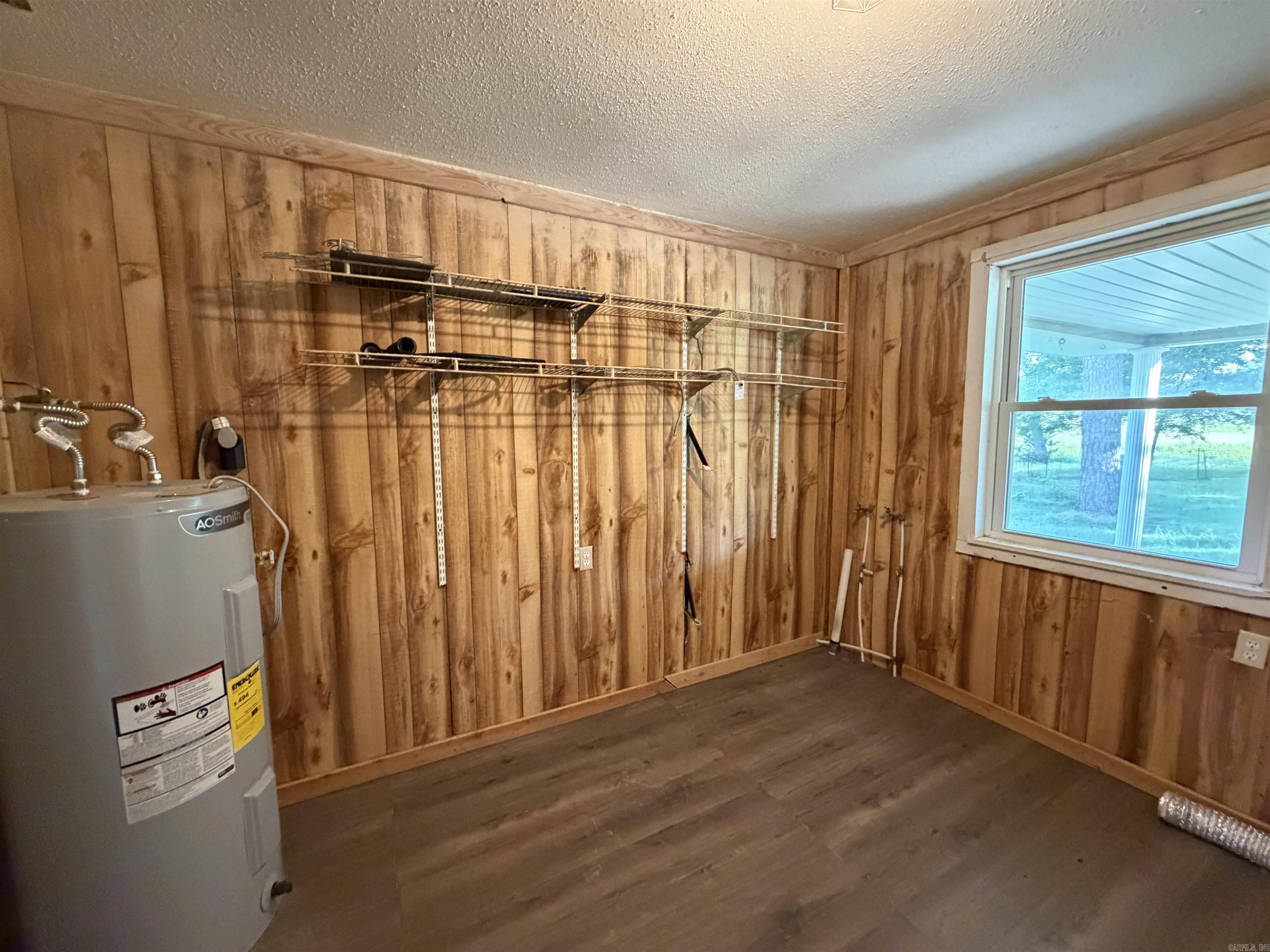 15711 Highway 425 Property Photo 13