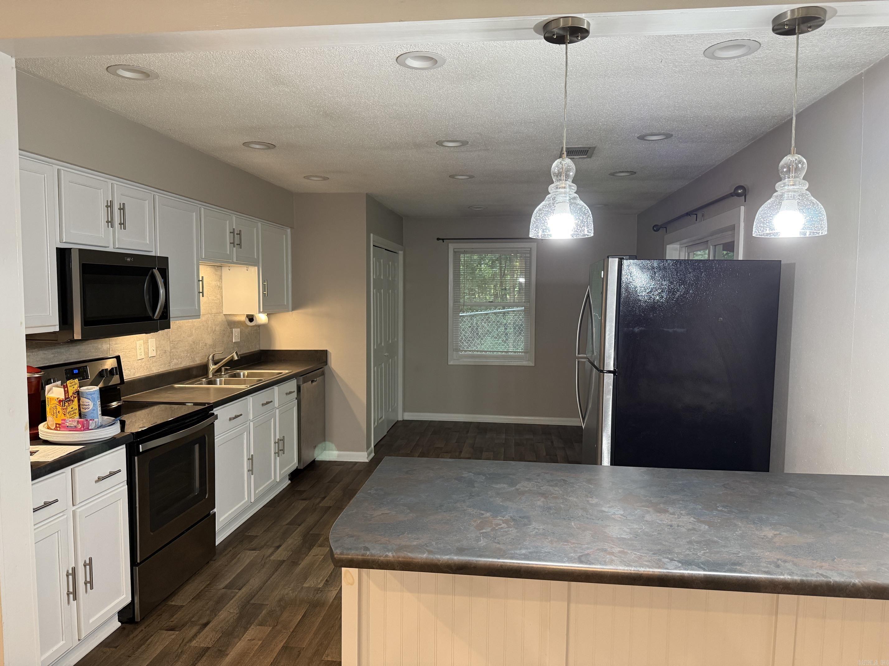 5 N Lakeshore Trace Property Photo 11