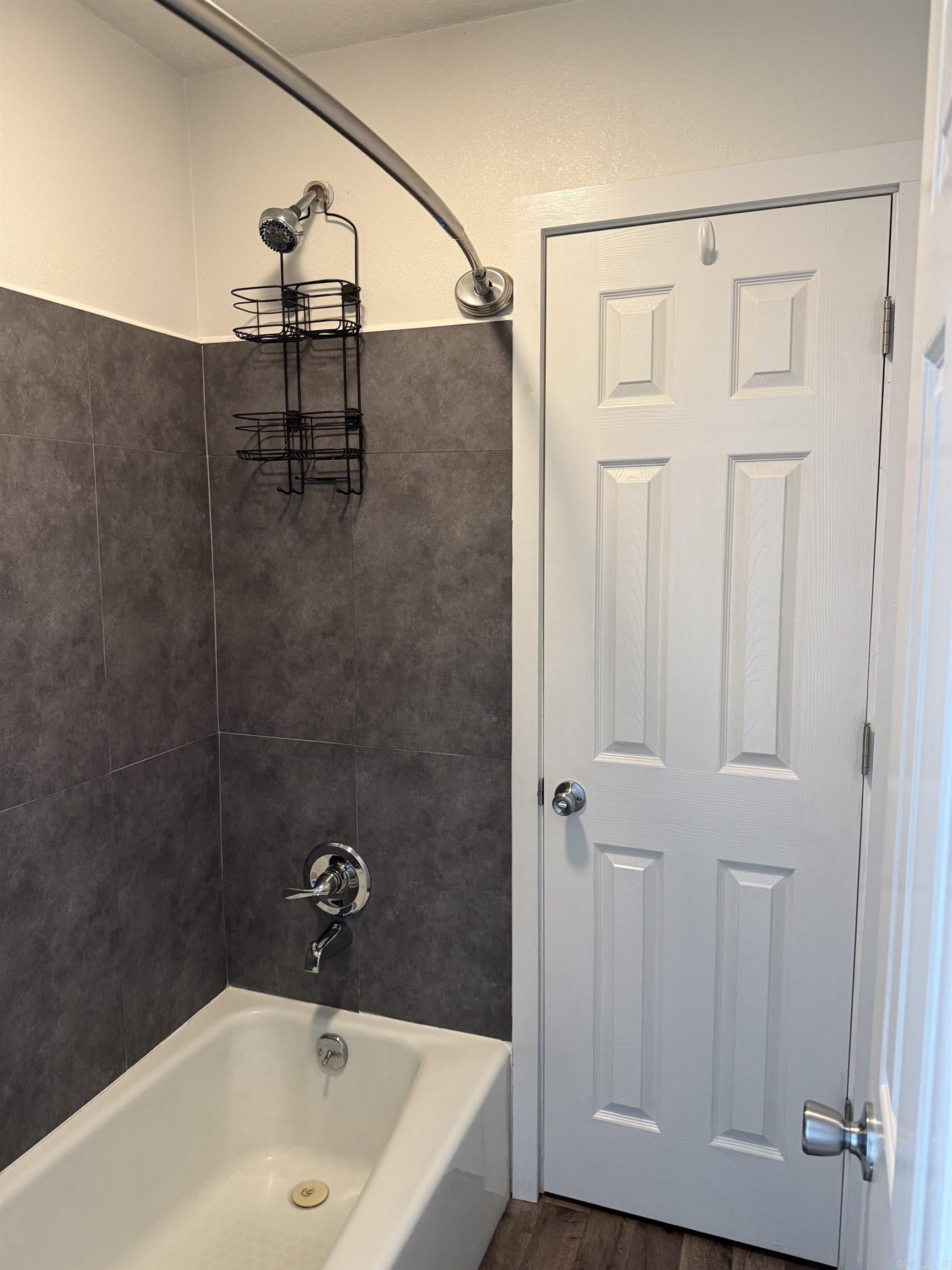 5 N Lakeshore Trace Property Photo 16