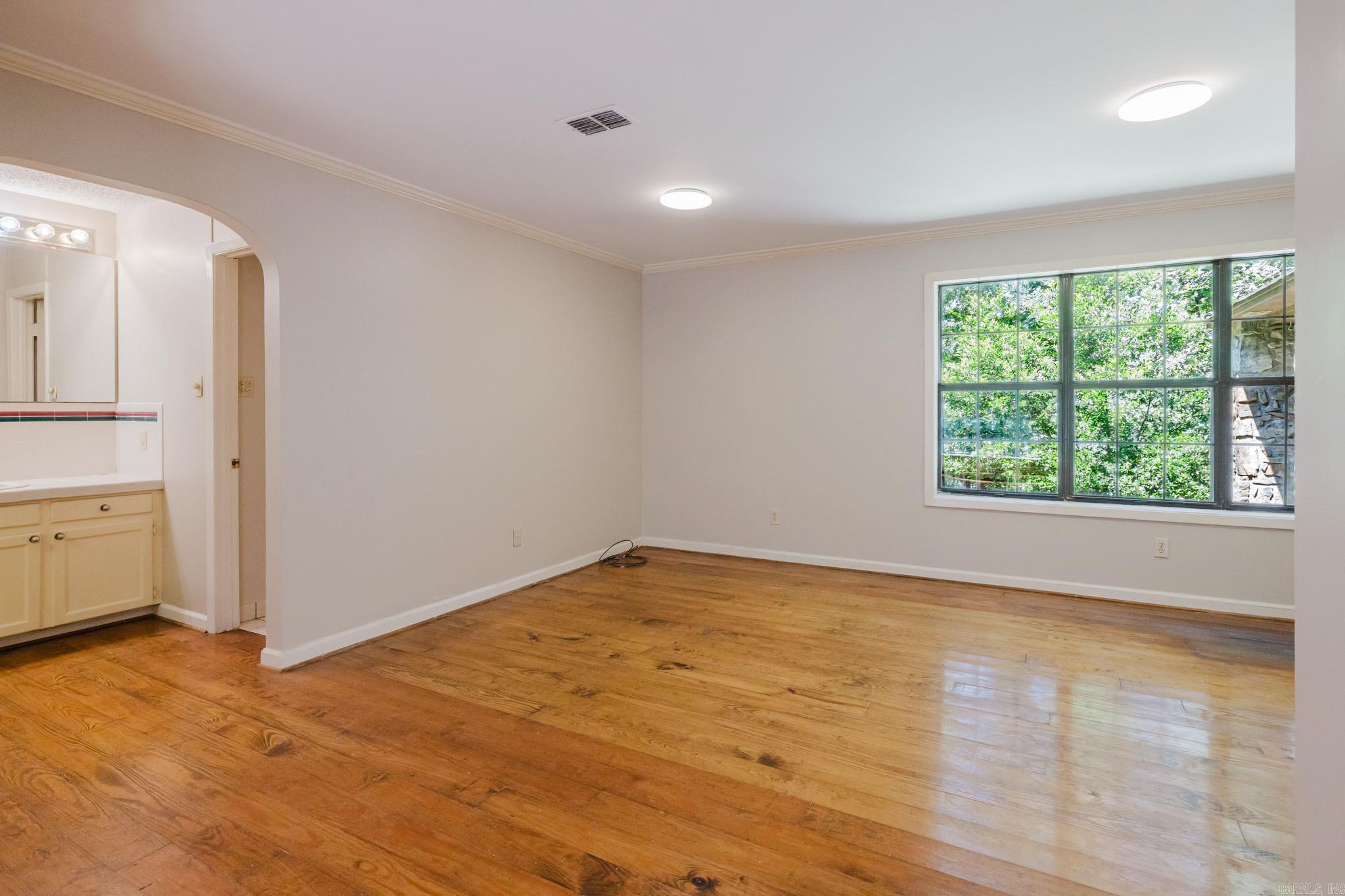 16501 Burlingame Road Property Photo 21
