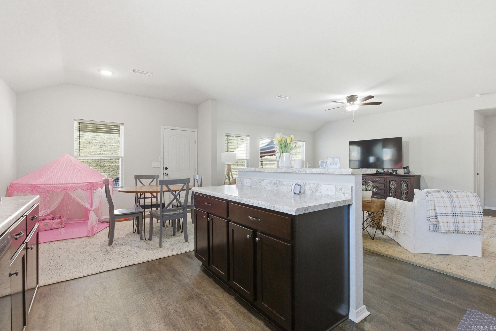 69 Dunnaway Drive Property Photo 11